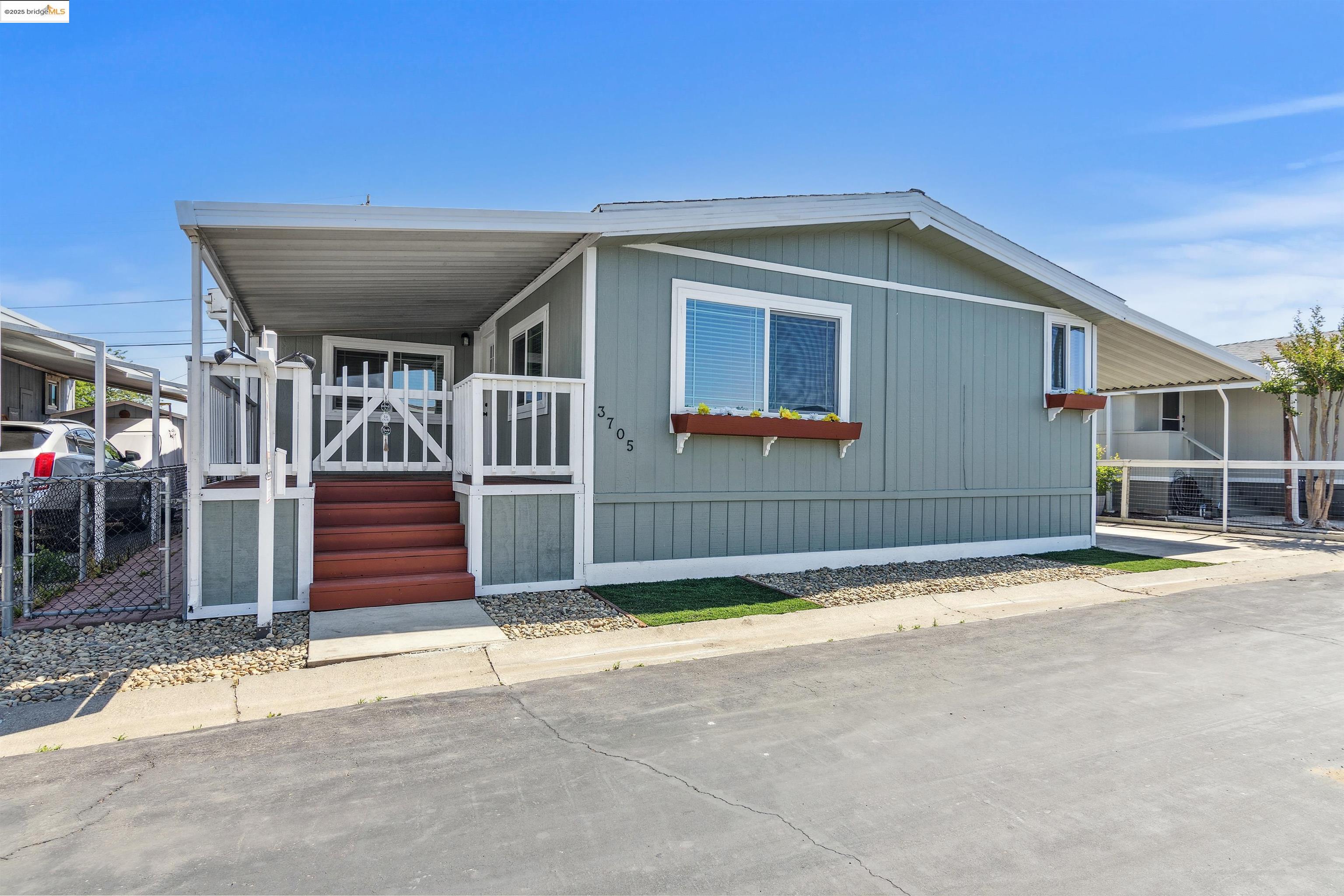 Detail Gallery Image 1 of 1 For 3705 Hawthorne Dr #12,  Bethel Island,  CA 94511 - 3 Beds | 2 Baths
