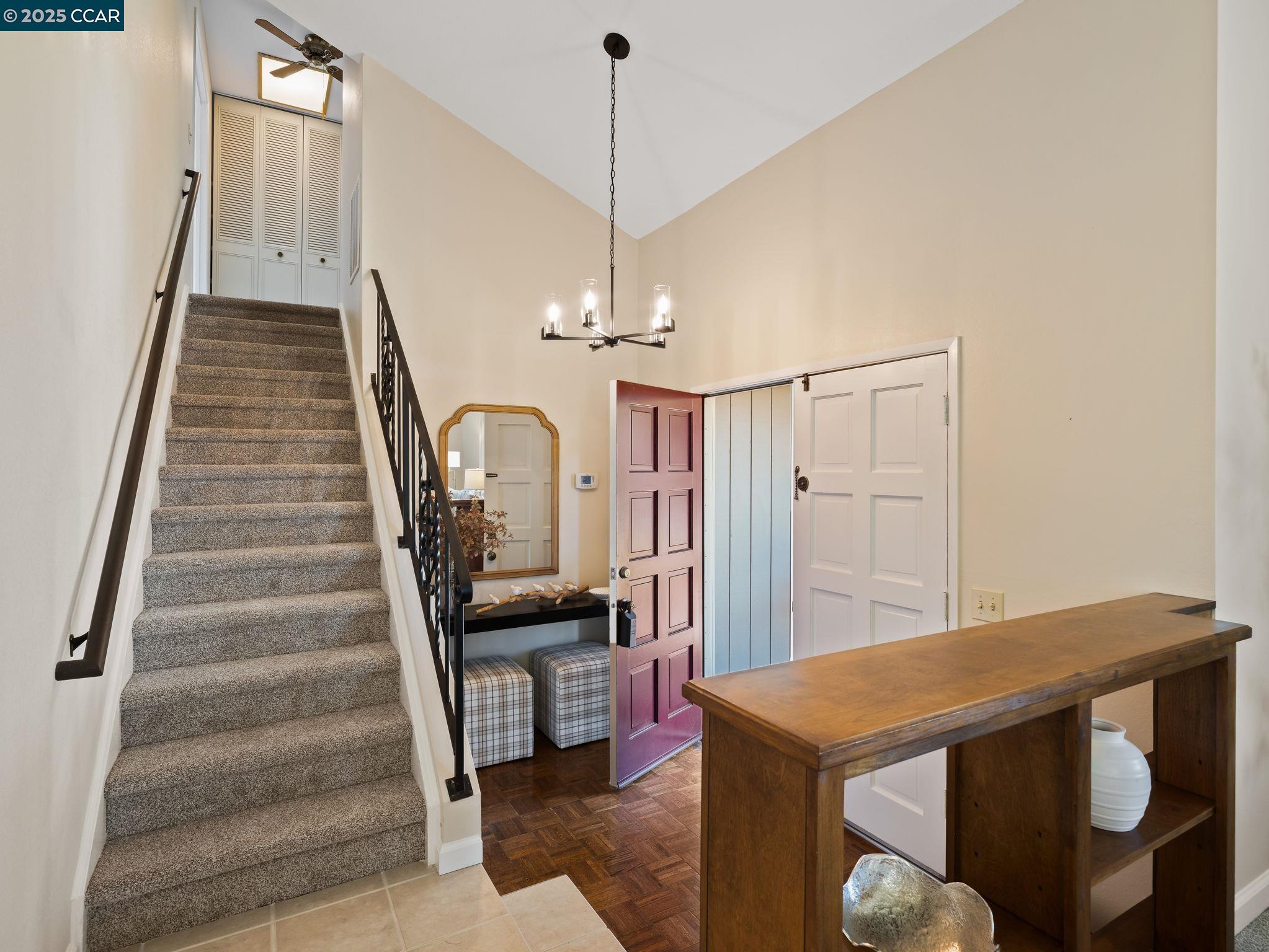 Detail Gallery Image 13 of 56 For 1062 Santa Clara Ln., Petaluma,  CA 94954 - 4 Beds | 3 Baths