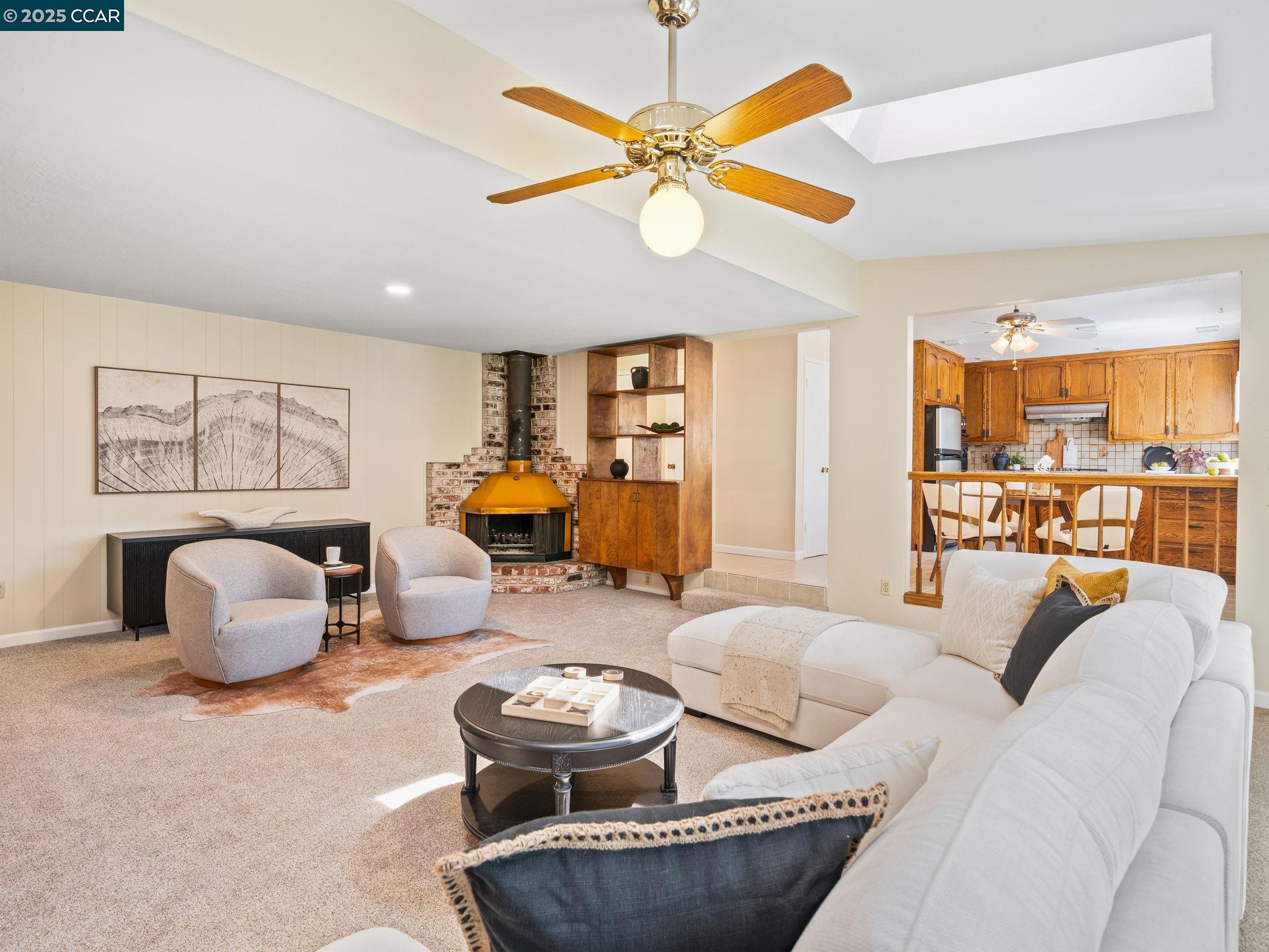 Detail Gallery Image 30 of 56 For 1062 Santa Clara Ln., Petaluma,  CA 94954 - 4 Beds | 3 Baths