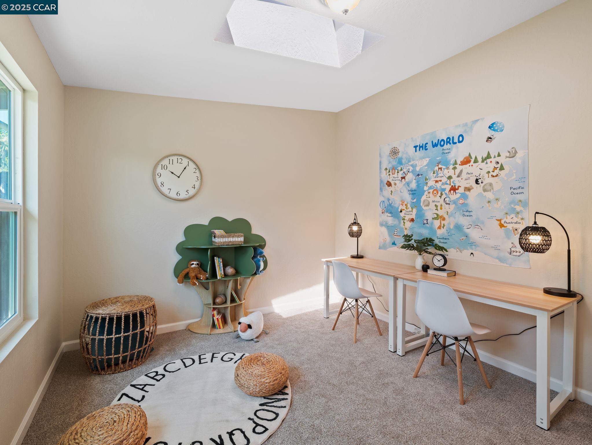 Detail Gallery Image 35 of 56 For 1062 Santa Clara Ln., Petaluma,  CA 94954 - 4 Beds | 3 Baths