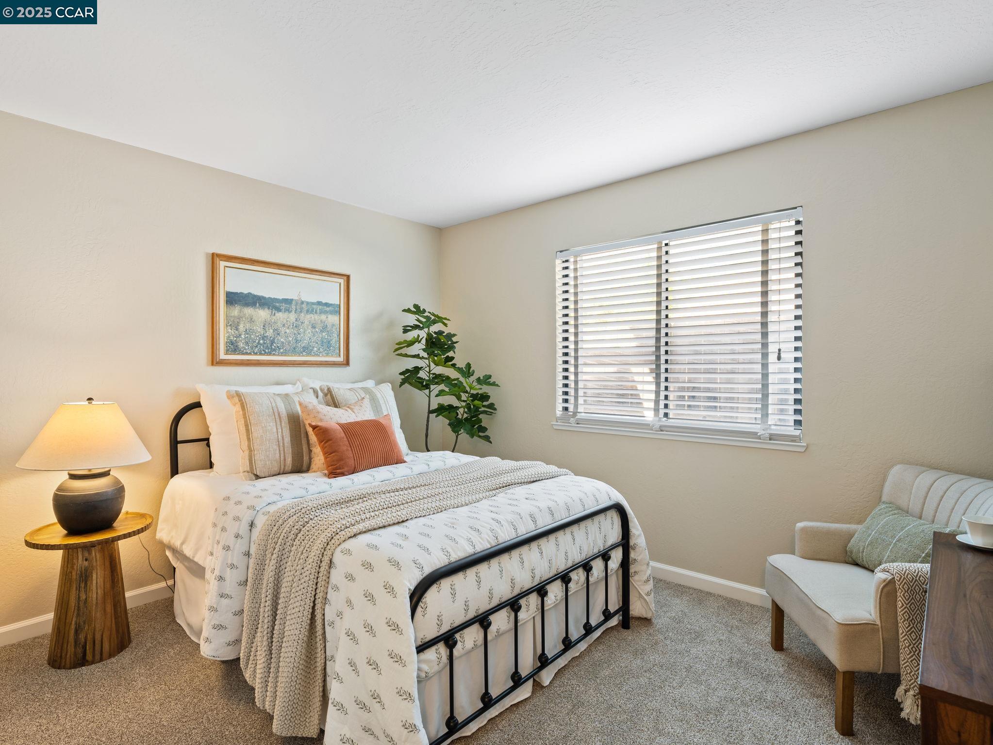 Detail Gallery Image 37 of 56 For 1062 Santa Clara Ln., Petaluma,  CA 94954 - 4 Beds | 3 Baths