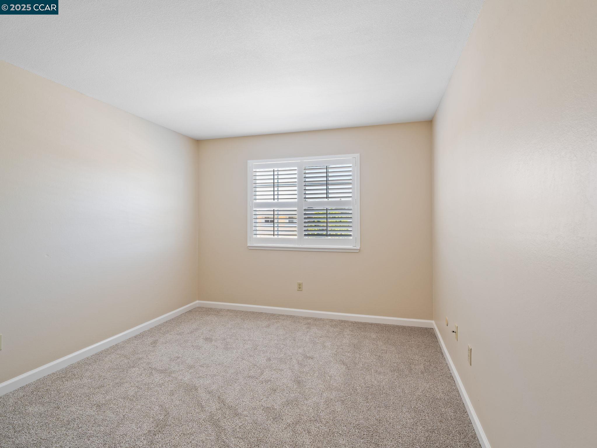 Detail Gallery Image 43 of 56 For 1062 Santa Clara Ln., Petaluma,  CA 94954 - 4 Beds | 3 Baths