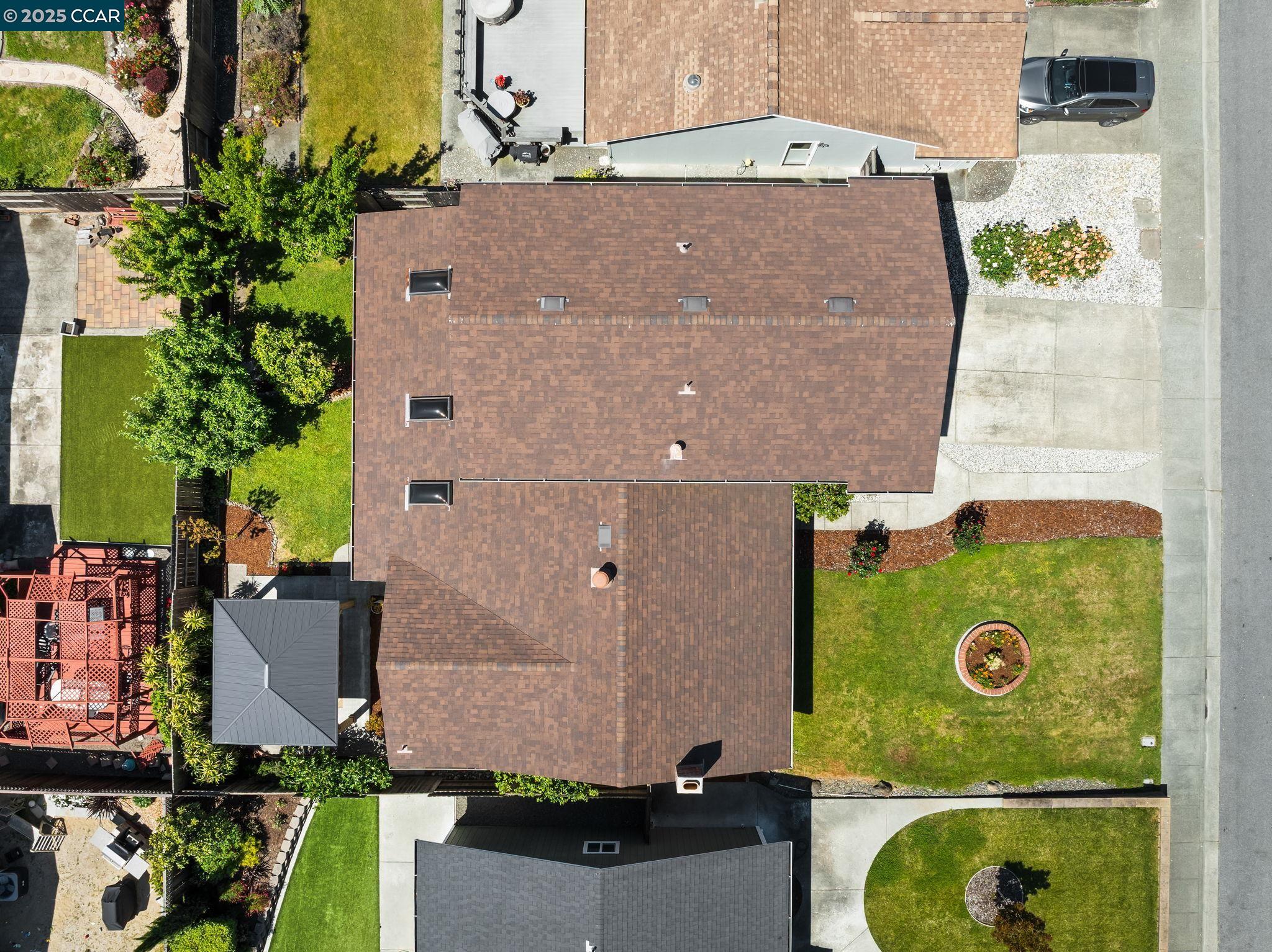 Detail Gallery Image 6 of 56 For 1062 Santa Clara Ln., Petaluma,  CA 94954 - 4 Beds | 3 Baths