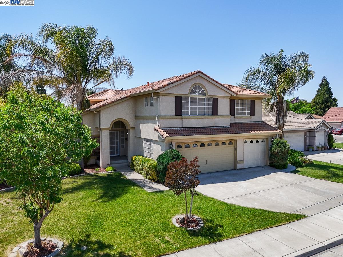 Detail Gallery Image 60 of 60 For 723 Ann Gabriel Ln, Tracy,  CA 95377 - 5 Beds | 3 Baths