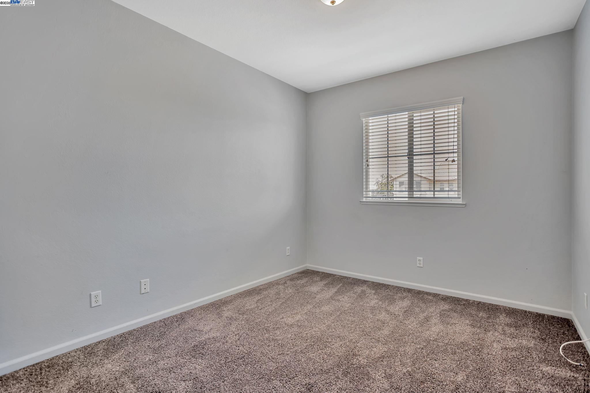 Detail Gallery Image 37 of 57 For 10272 Beckley Way, Elk Grove,  CA 95757 - 5 Beds | 3 Baths