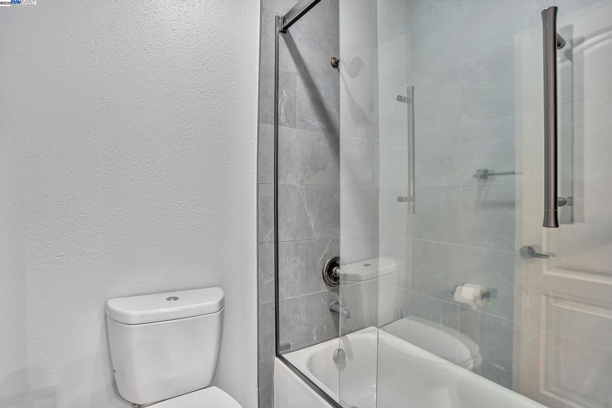 Detail Gallery Image 50 of 57 For 10272 Beckley Way, Elk Grove,  CA 95757 - 5 Beds | 3 Baths