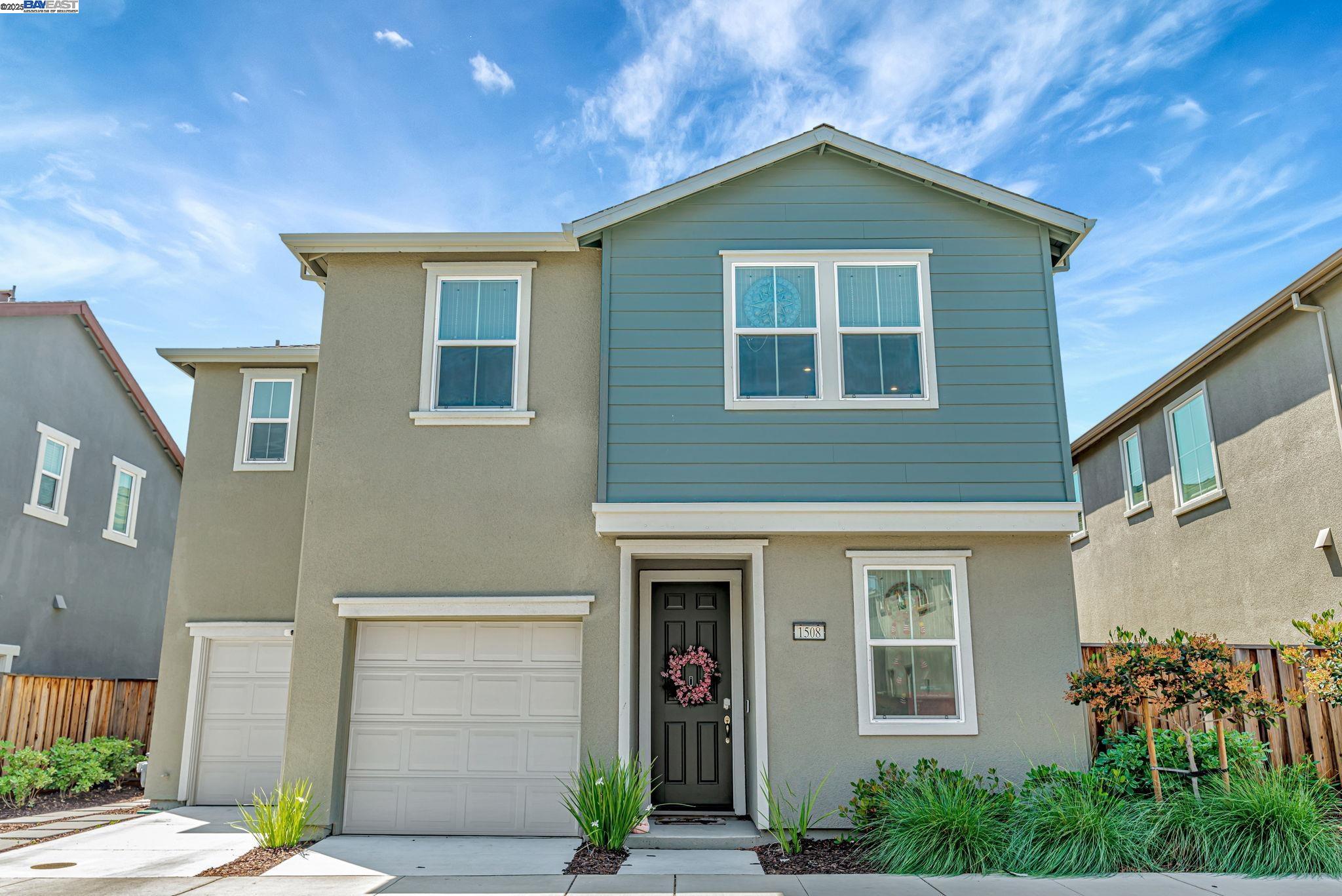 Detail Gallery Image 1 of 46 For 1508 Landing Street, Pittsburg,  CA 94565 - 4 Beds | 3 Baths