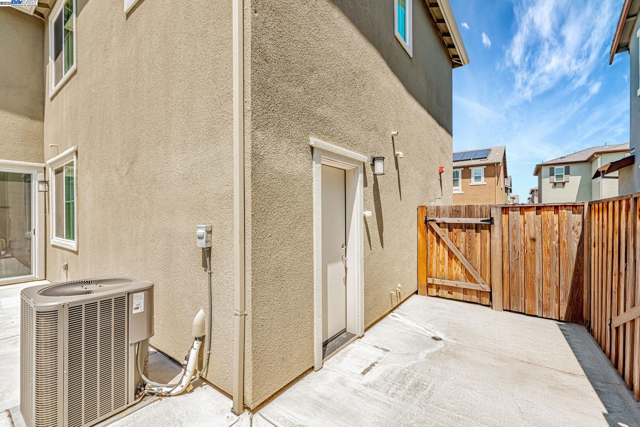 Detail Gallery Image 41 of 46 For 1508 Landing Street, Pittsburg,  CA 94565 - 4 Beds | 3 Baths