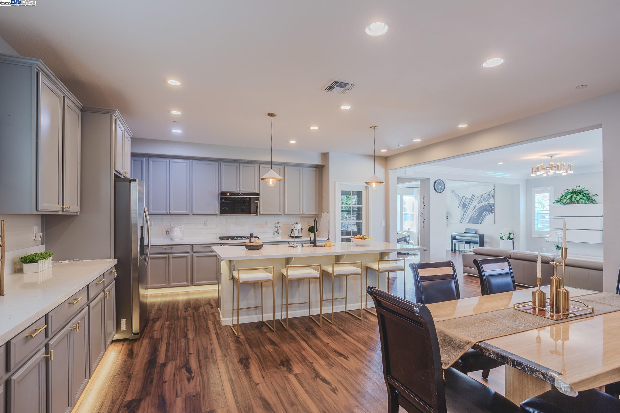 Detail Gallery Image 15 of 55 For 2239 Jessica Way, Tracy,  CA 95377 - 4 Beds | 3 Baths