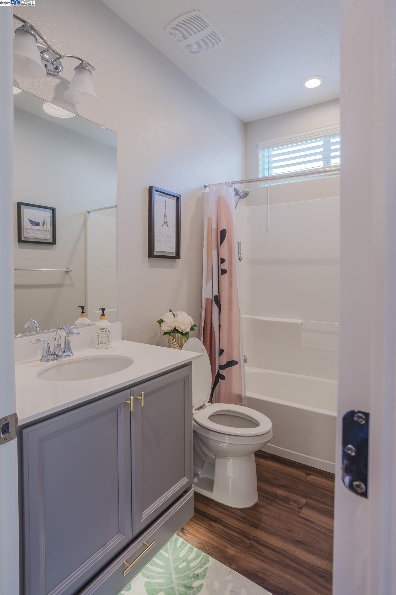 Detail Gallery Image 16 of 55 For 2239 Jessica Way, Tracy,  CA 95377 - 4 Beds | 3 Baths