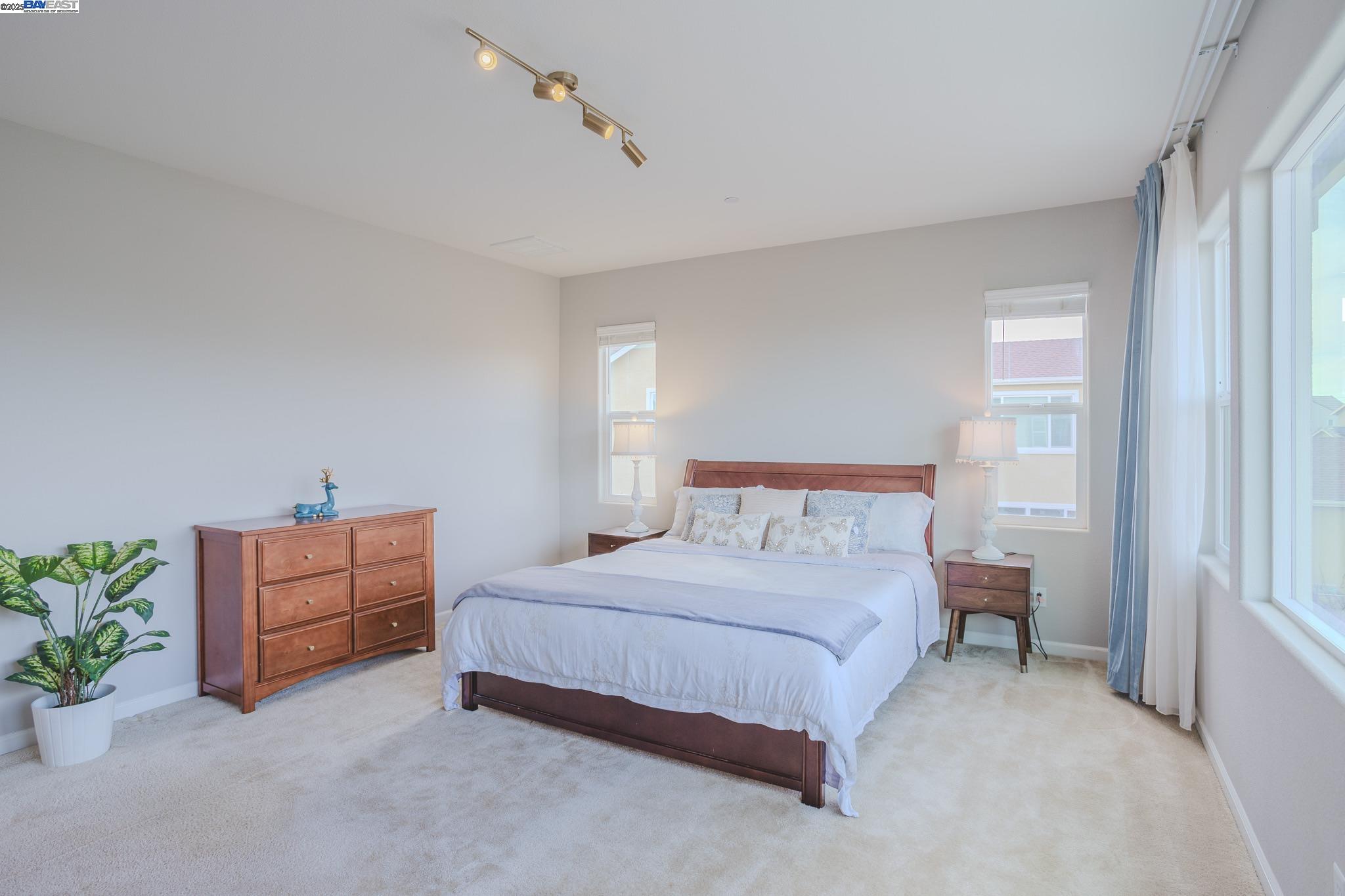 Detail Gallery Image 25 of 55 For 2239 Jessica Way, Tracy,  CA 95377 - 4 Beds | 3 Baths