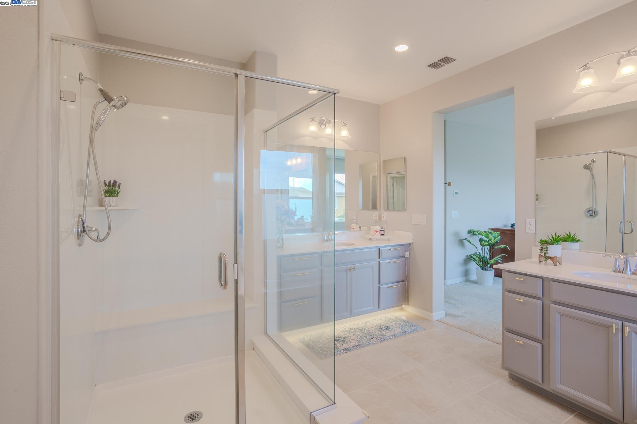 Detail Gallery Image 31 of 55 For 2239 Jessica Way, Tracy,  CA 95377 - 4 Beds | 3 Baths