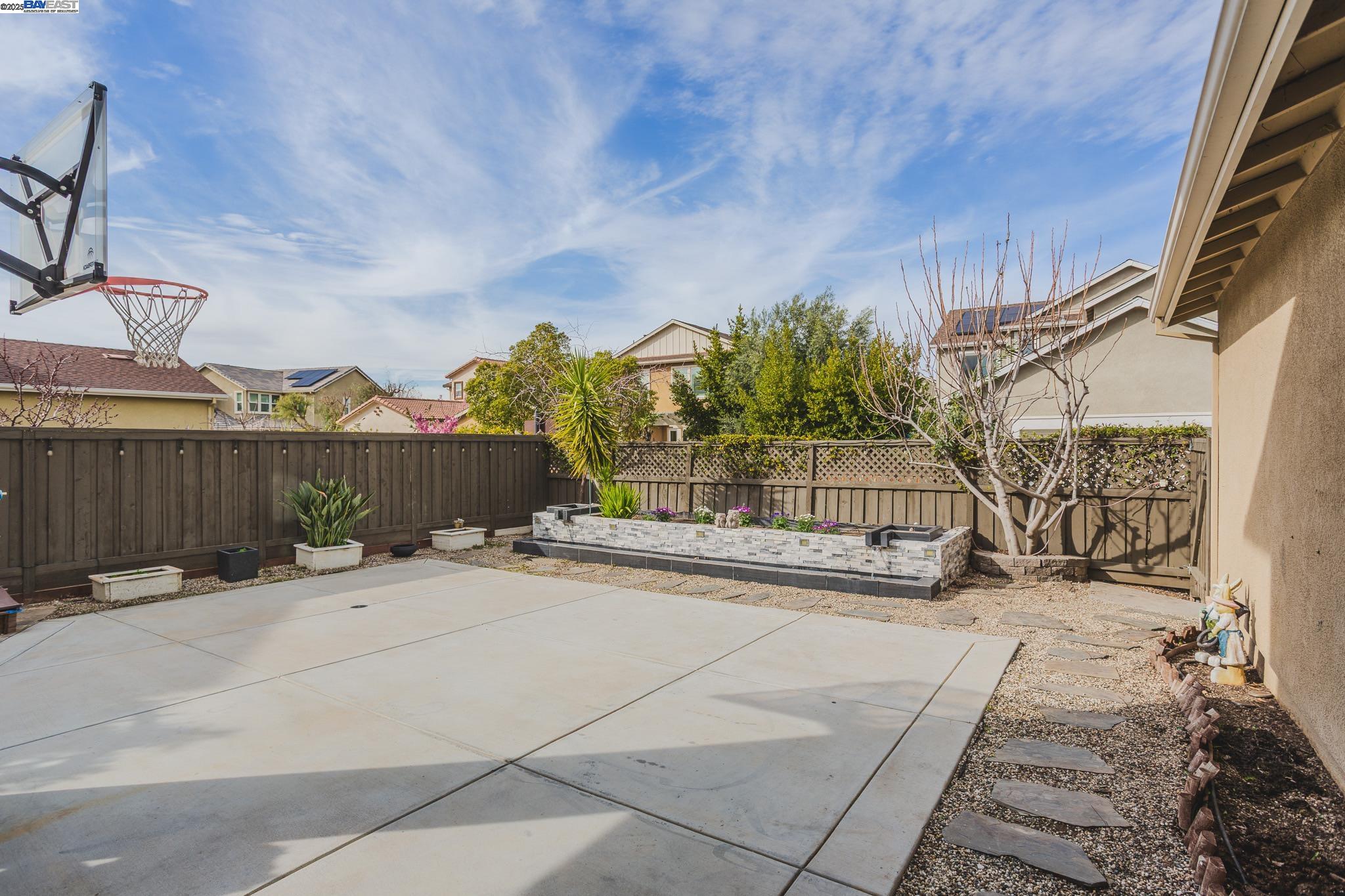 Detail Gallery Image 37 of 55 For 2239 Jessica Way, Tracy,  CA 95377 - 4 Beds | 3 Baths