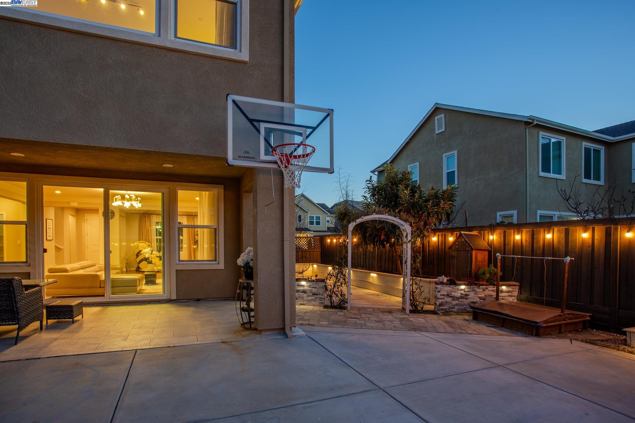 Detail Gallery Image 47 of 55 For 2239 Jessica Way, Tracy,  CA 95377 - 4 Beds | 3 Baths
