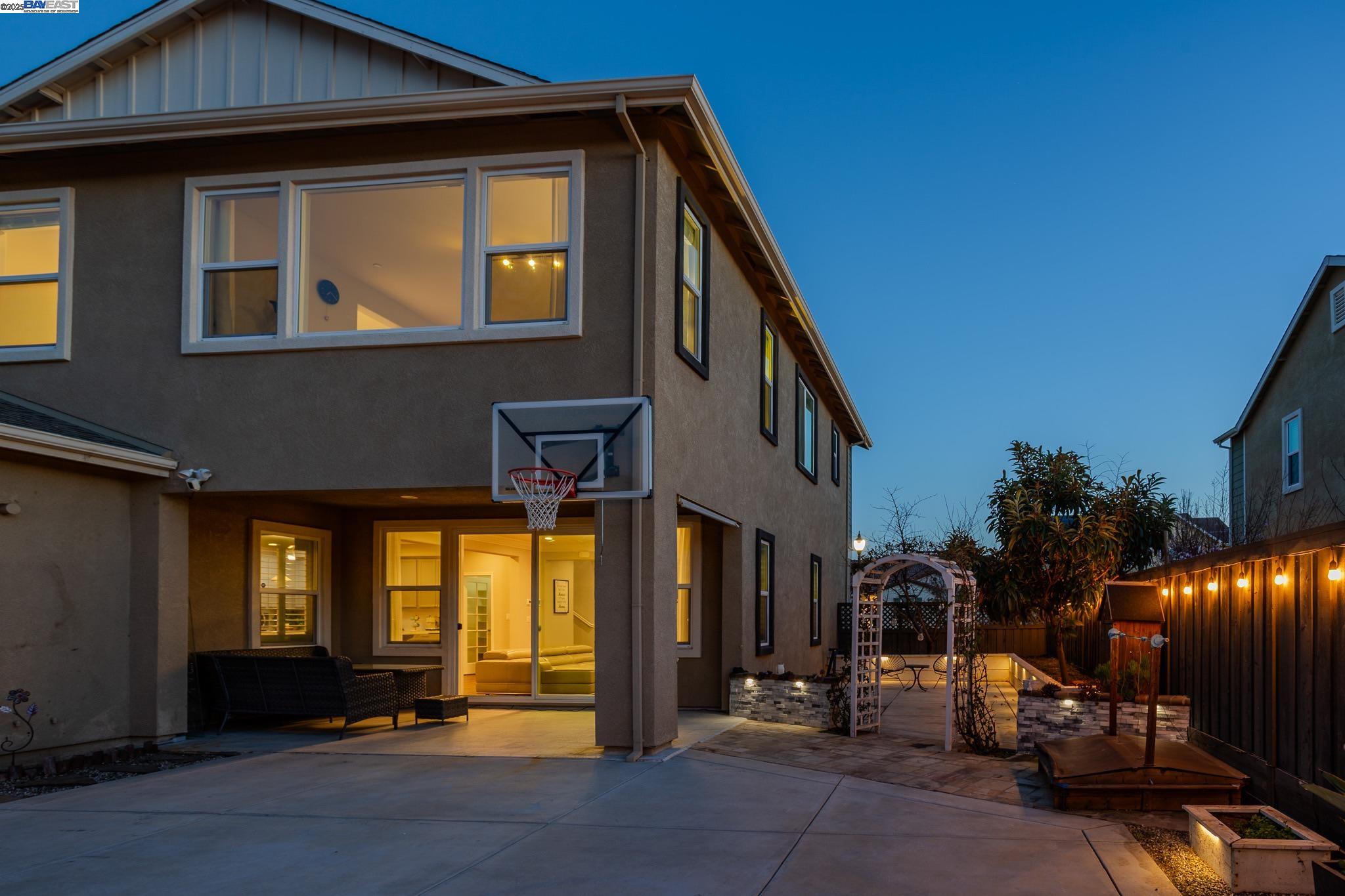 Detail Gallery Image 48 of 55 For 2239 Jessica Way, Tracy,  CA 95377 - 4 Beds | 3 Baths