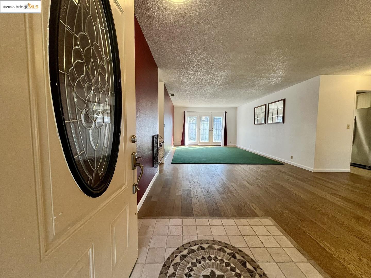 Detail Gallery Image 3 of 32 For 1902 Mclaren Dr, Roseville,  CA 95661 - 4 Beds | 2/1 Baths