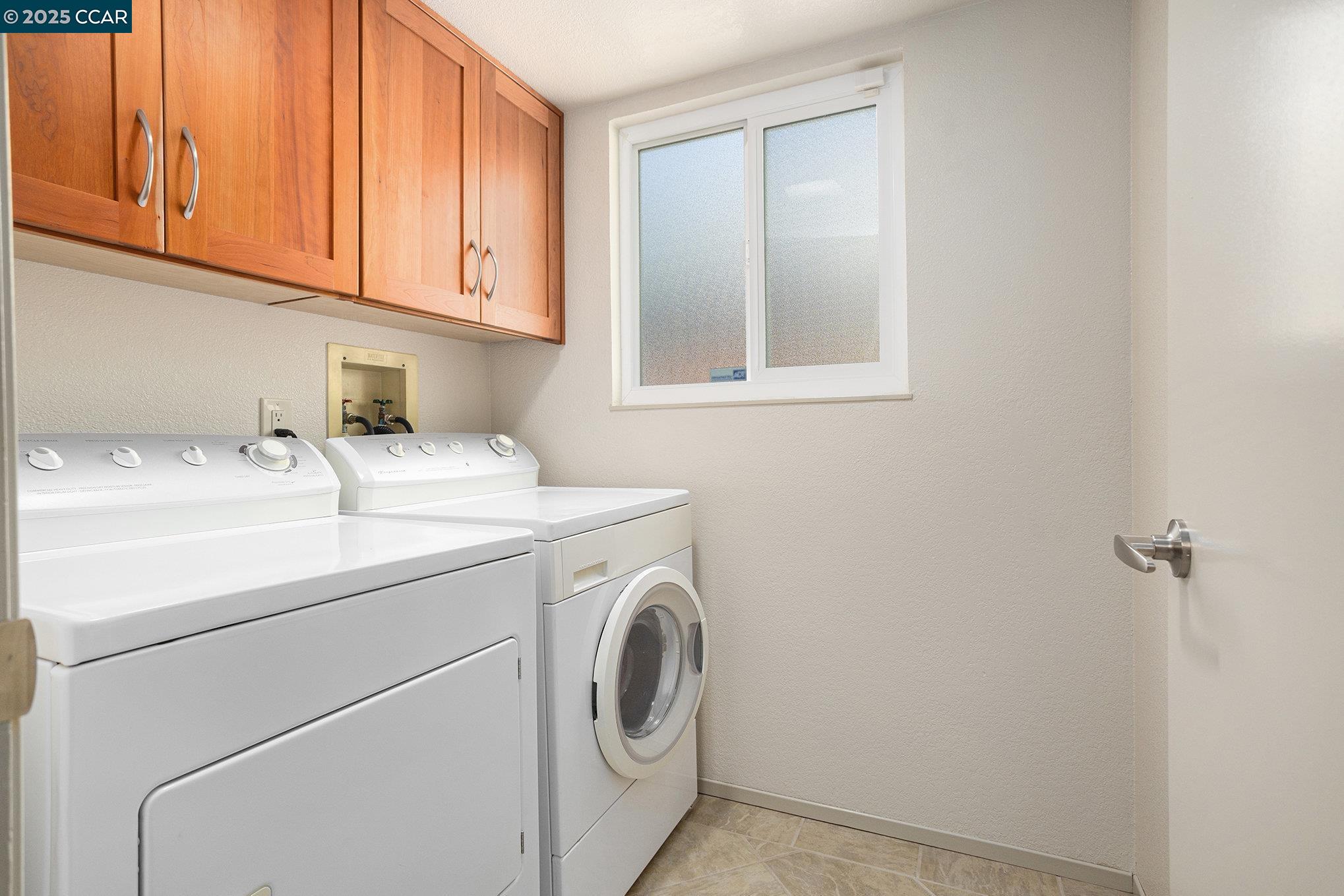 Detail Gallery Image 31 of 37 For 908 Rose Dr, Benicia,  CA 94510 - 3 Beds | 2/1 Baths
