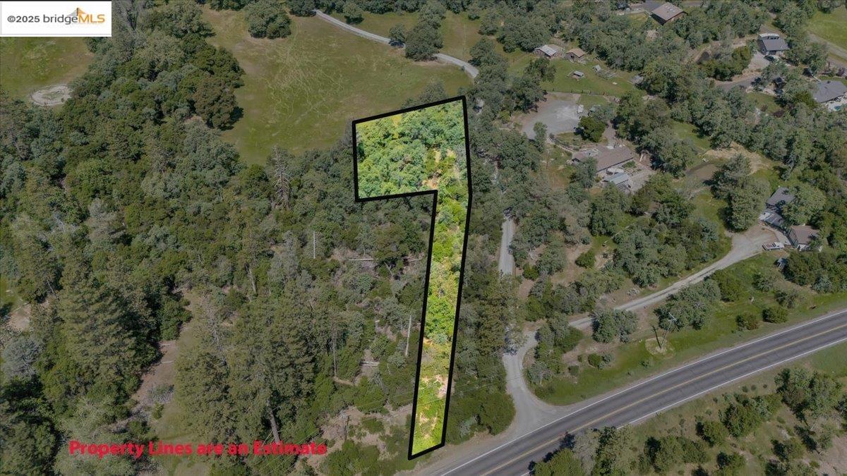 Detail Gallery Image 10 of 21 For 17951 Crowbar Ln, Tuolumne,  CA 95379 - – Beds | – Baths