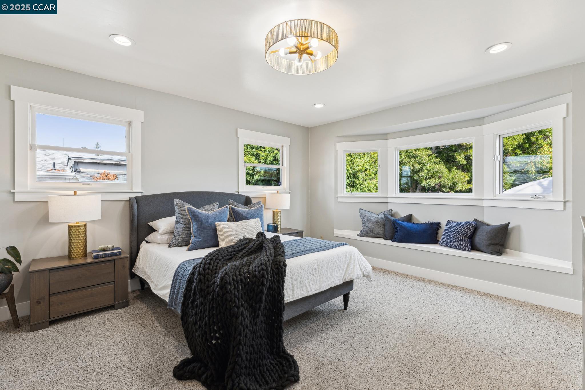 Detail Gallery Image 17 of 40 For 3732 Quigley St, Oakland,  CA 94619 - 4 Beds | 2 Baths