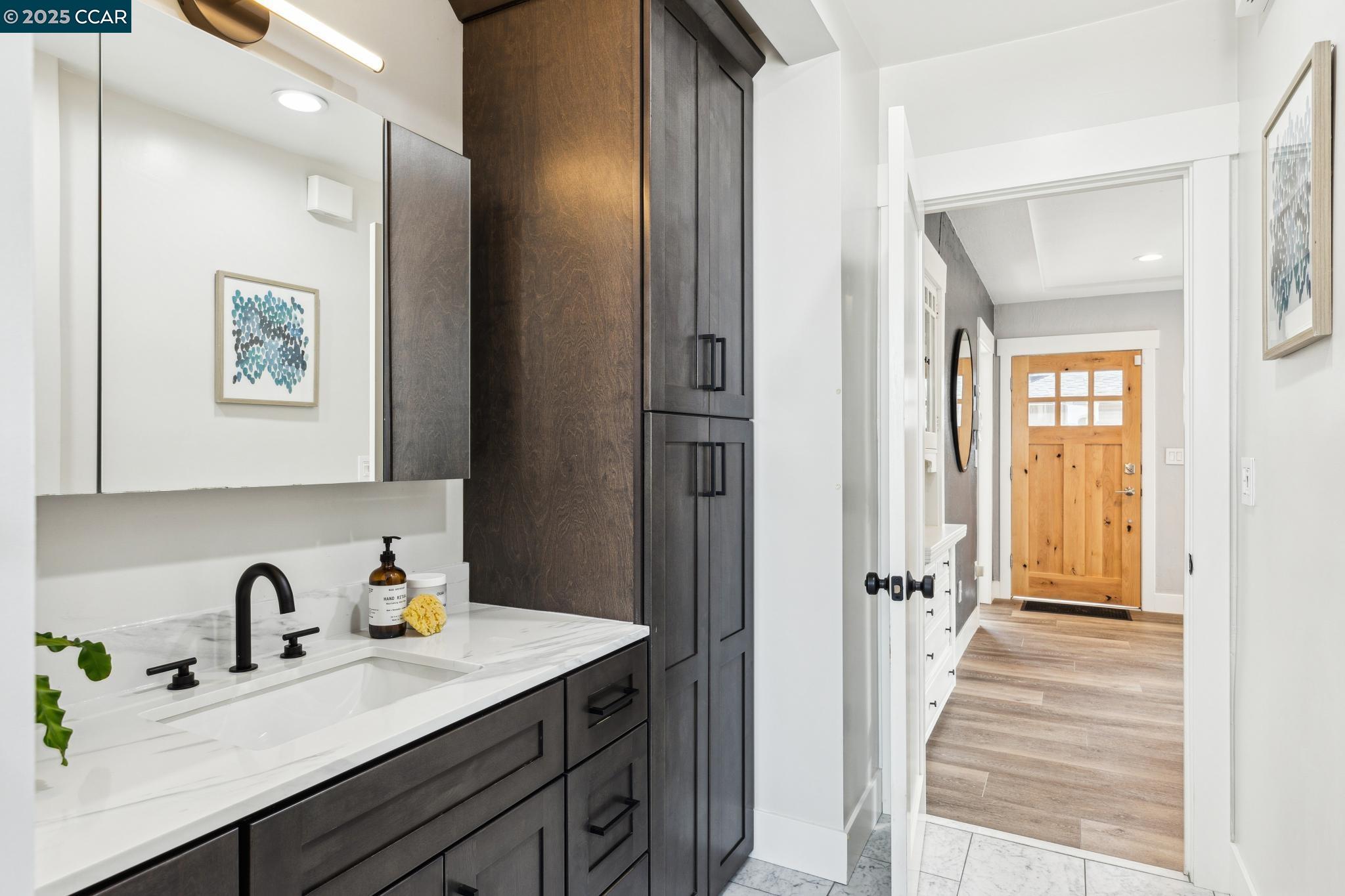 Detail Gallery Image 28 of 40 For 3732 Quigley St, Oakland,  CA 94619 - 4 Beds | 2 Baths