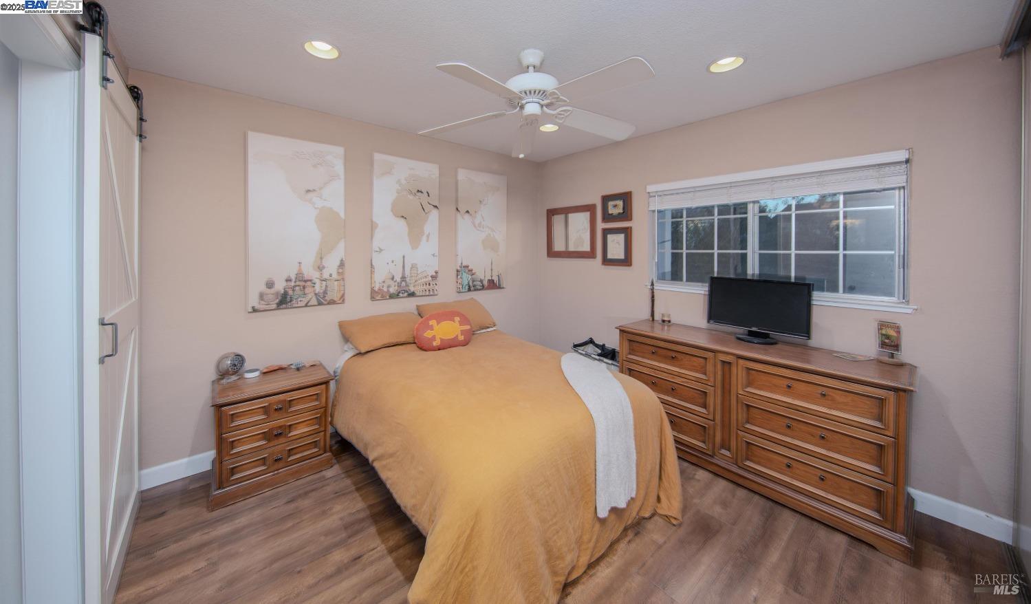 Detail Gallery Image 19 of 26 For 243 Northwood Commons, Livermore,  CA 94551-3054 - 3 Beds | 2/1 Baths