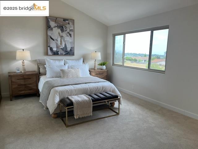 Detail Gallery Image 16 of 30 For 145 Thousand Oaks St, Oakland,  CA 94605 - 3 Beds | 2/1 Baths
