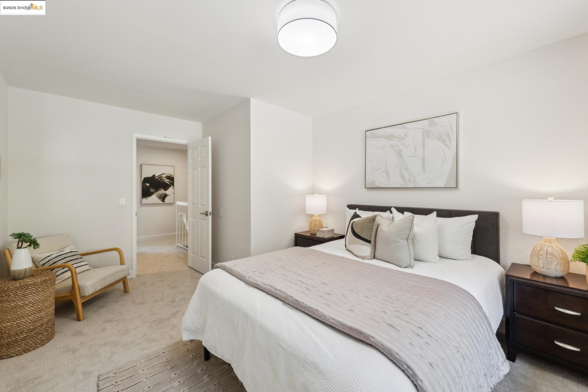Detail Gallery Image 19 of 30 For 145 Thousand Oaks St, Oakland,  CA 94605 - 3 Beds | 2/1 Baths