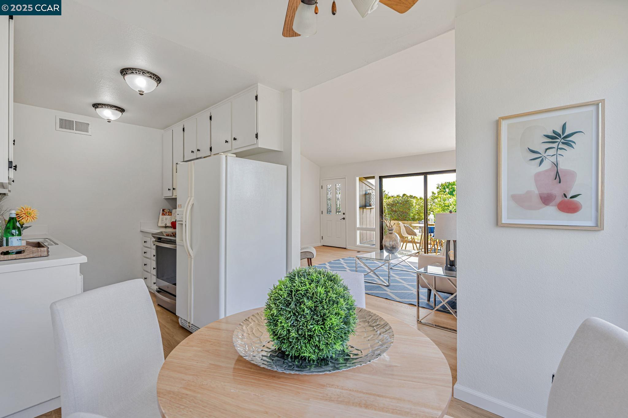 Photo #13: 41096819 Listing: Photo #13