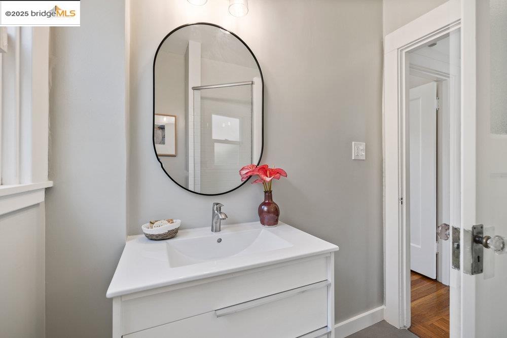 Detail Gallery Image 18 of 52 For 3063 California St, Oakland,  CA 94602 - 2 Beds | 2 Baths