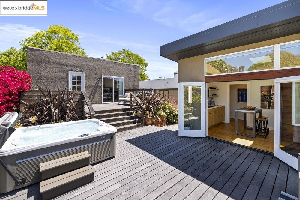 Detail Gallery Image 27 of 52 For 3063 California St, Oakland,  CA 94602 - 2 Beds | 2 Baths