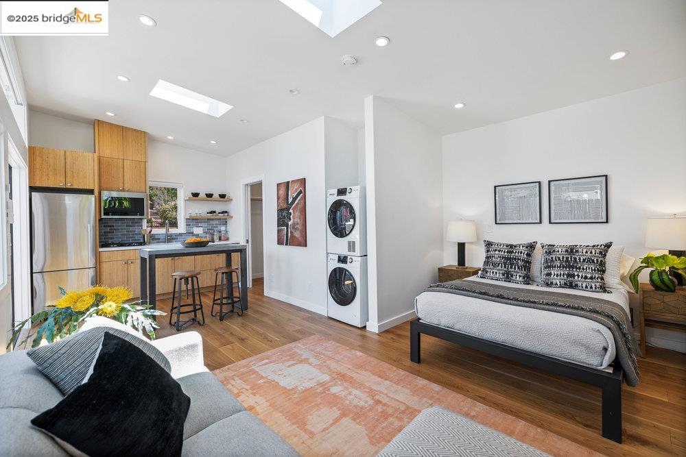 Detail Gallery Image 32 of 52 For 3063 California St, Oakland,  CA 94602 - 2 Beds | 2 Baths