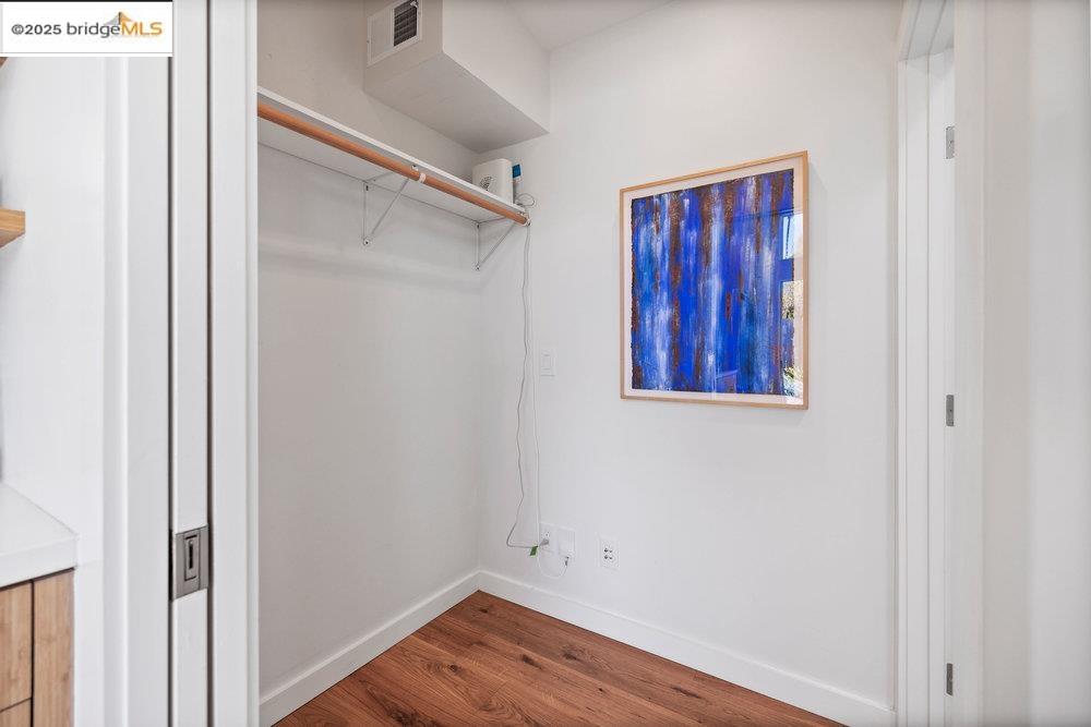 Detail Gallery Image 36 of 52 For 3063 California St, Oakland,  CA 94602 - 2 Beds | 2 Baths