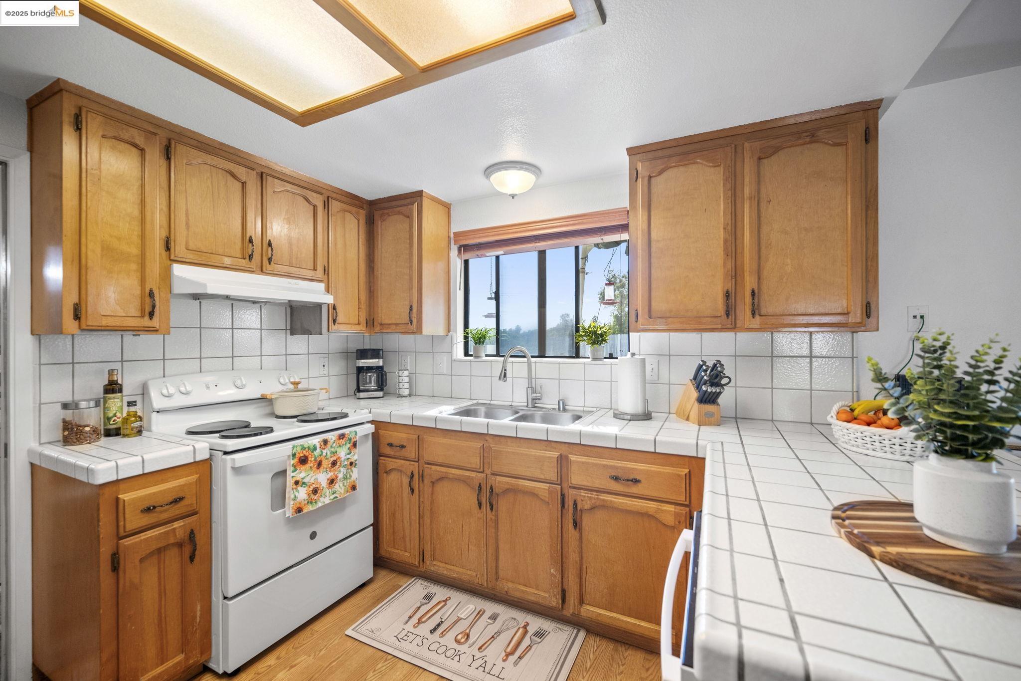 Detail Gallery Image 13 of 33 For 18118 Road 26, –,  CA 93638 - 3 Beds | 2 Baths