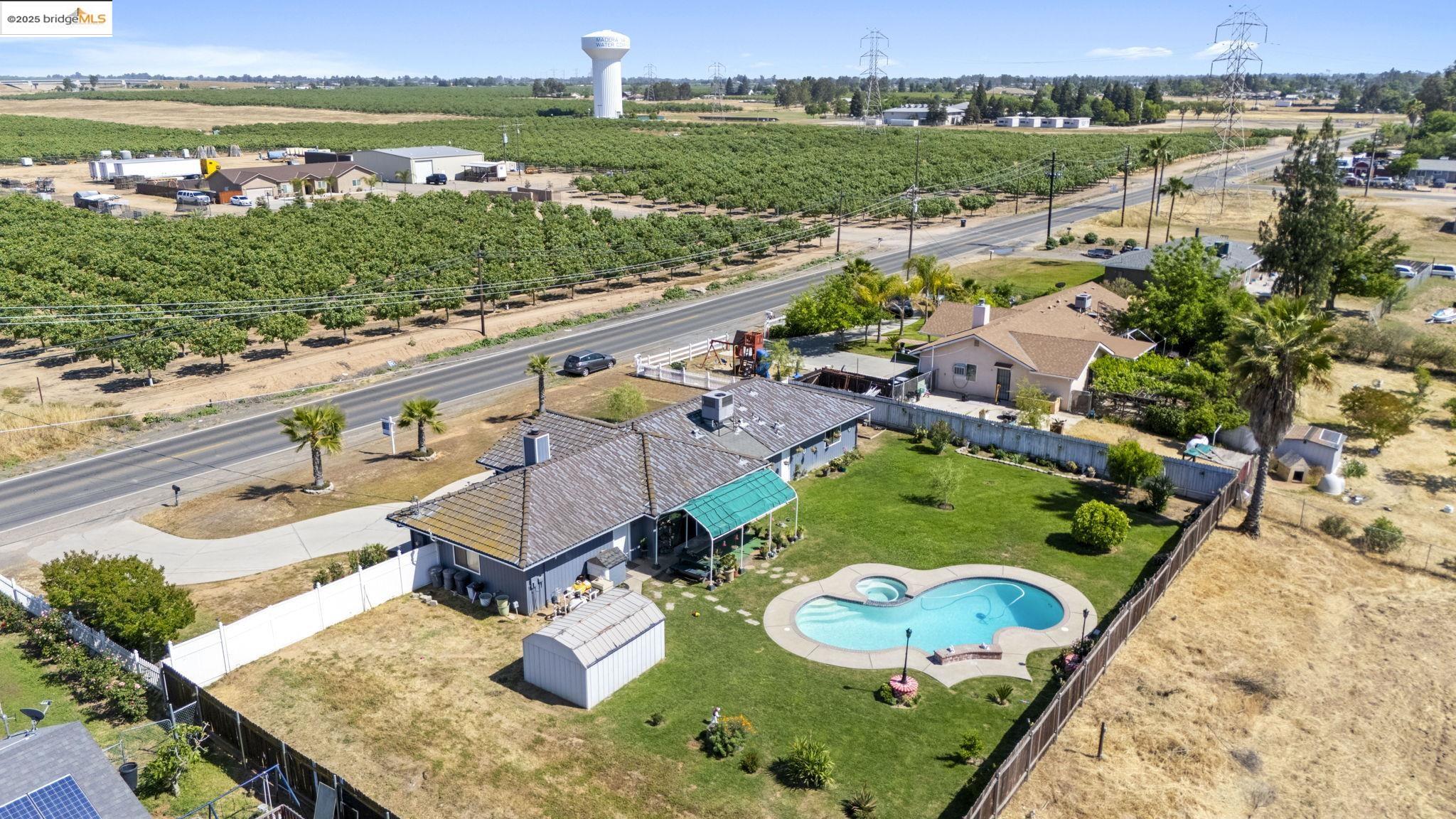 Detail Gallery Image 27 of 33 For 18118 Road 26, –,  CA 93638 - 3 Beds | 2 Baths