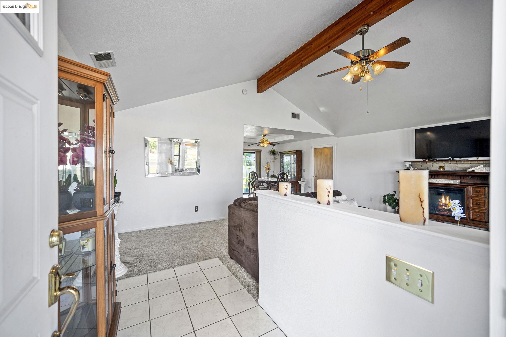 Detail Gallery Image 4 of 33 For 18118 Road 26, –,  CA 93638 - 3 Beds | 2 Baths