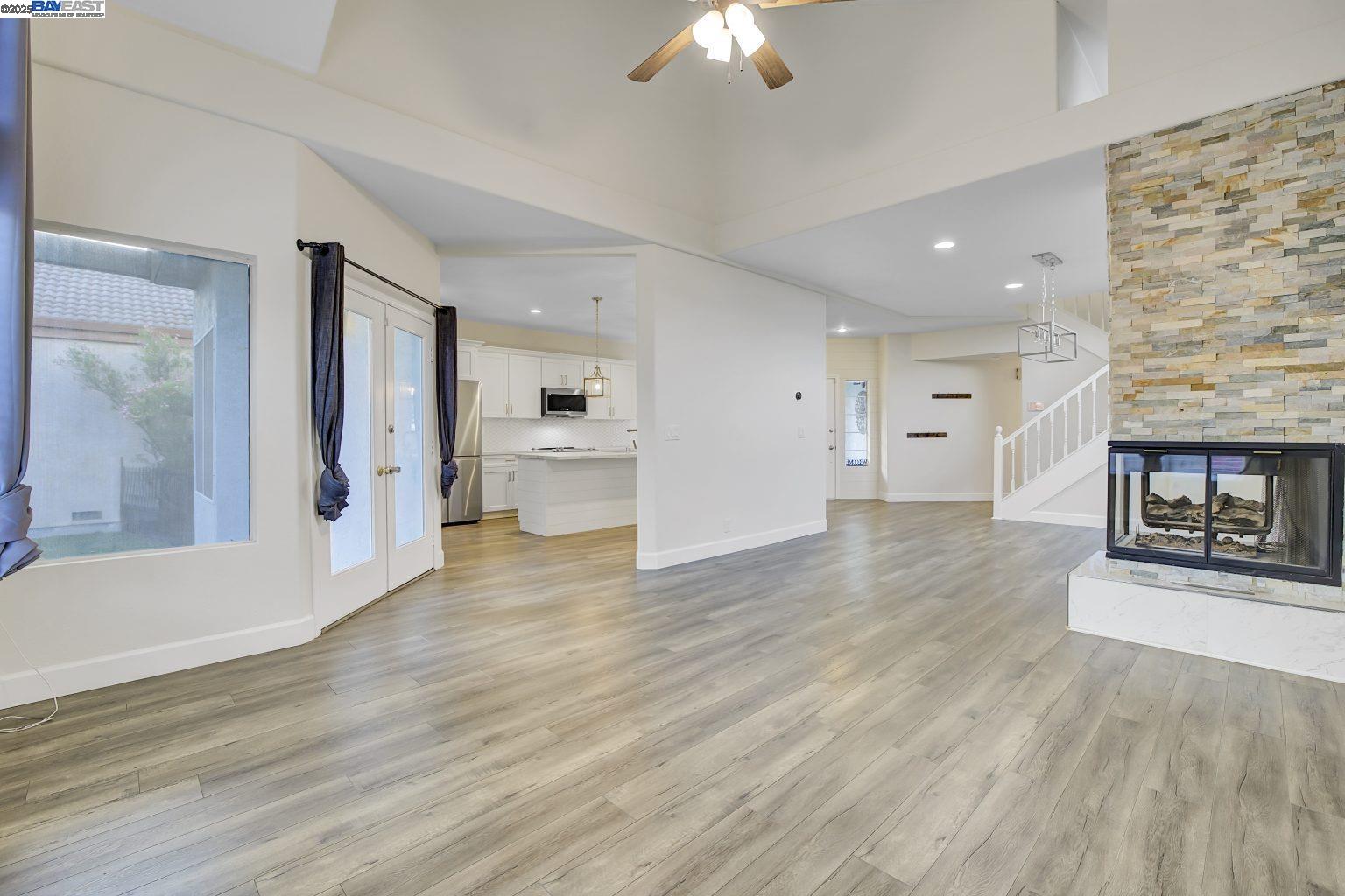 Detail Gallery Image 16 of 48 For 2481 Wayfarer Ct, Discovery Bay,  CA 94505 - 3 Beds | 3 Baths
