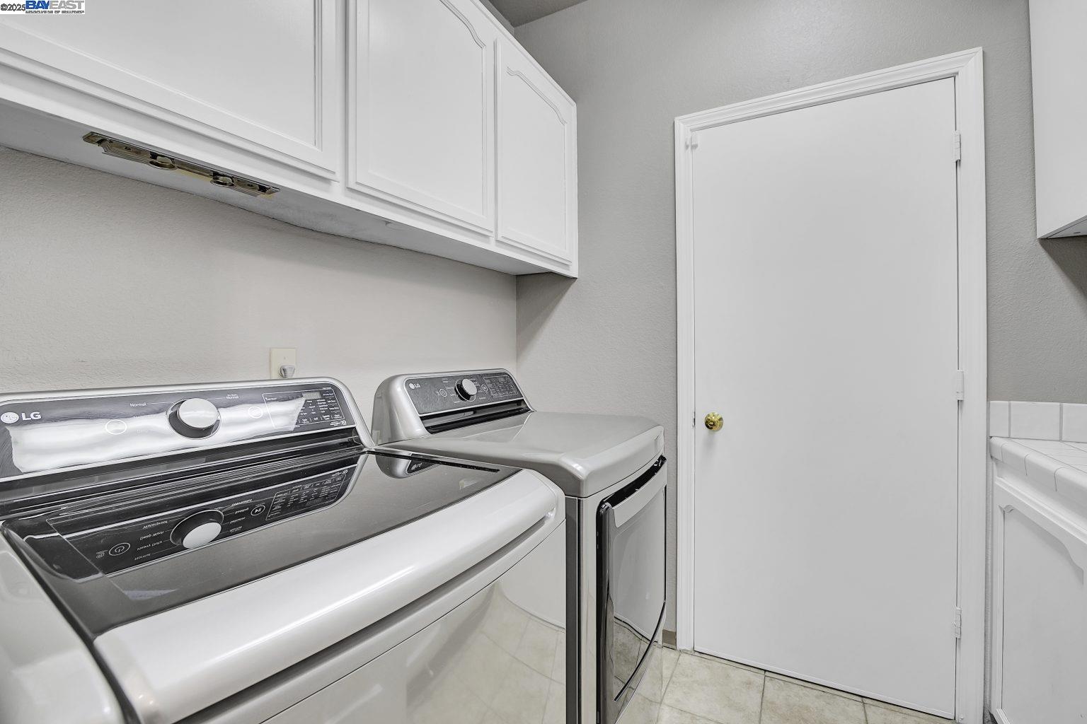 Detail Gallery Image 27 of 48 For 2481 Wayfarer Ct, Discovery Bay,  CA 94505 - 3 Beds | 3 Baths