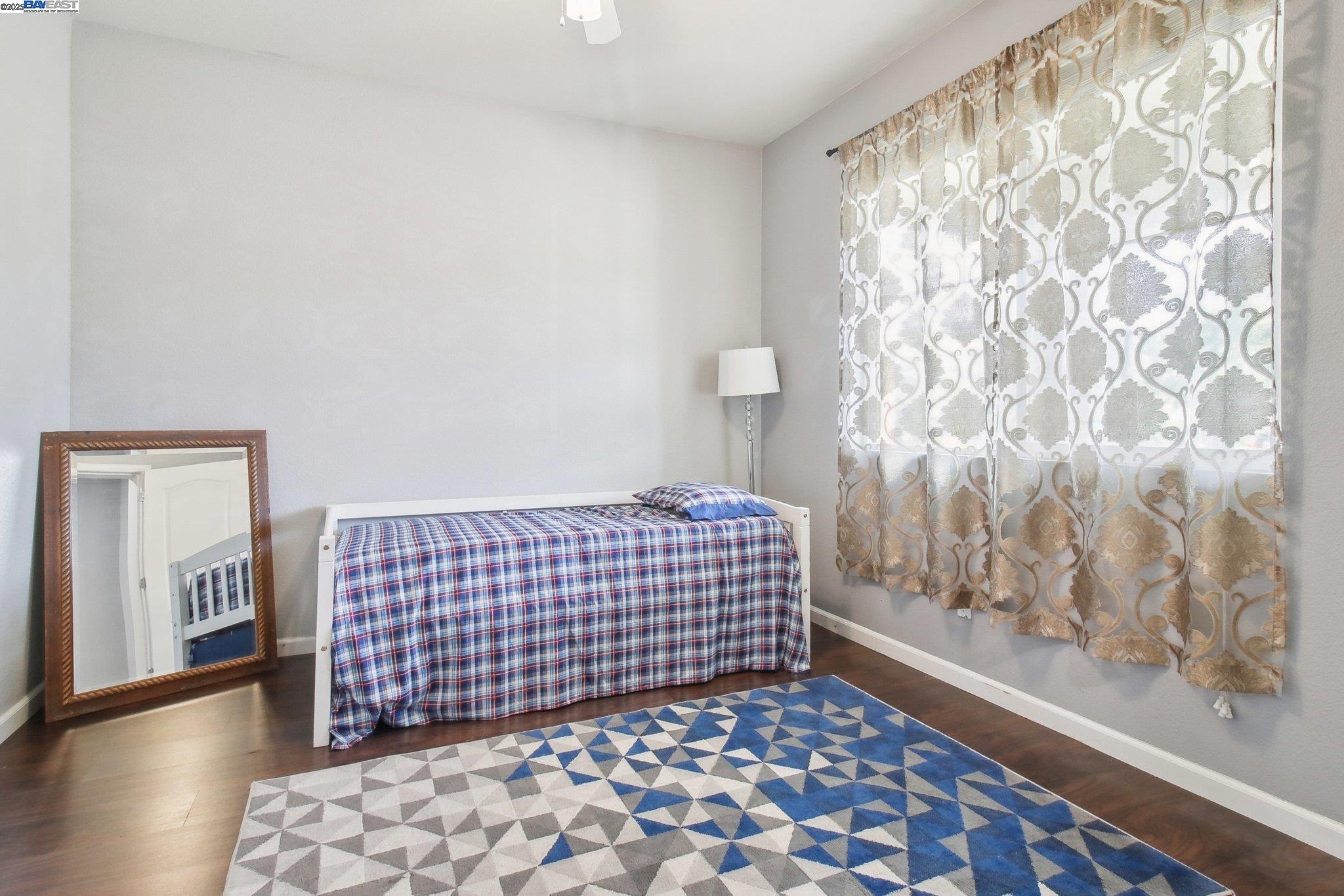 Detail Gallery Image 16 of 46 For 1331 Maple Dr, Oakley,  CA 94561 - 5 Beds | 3/1 Baths