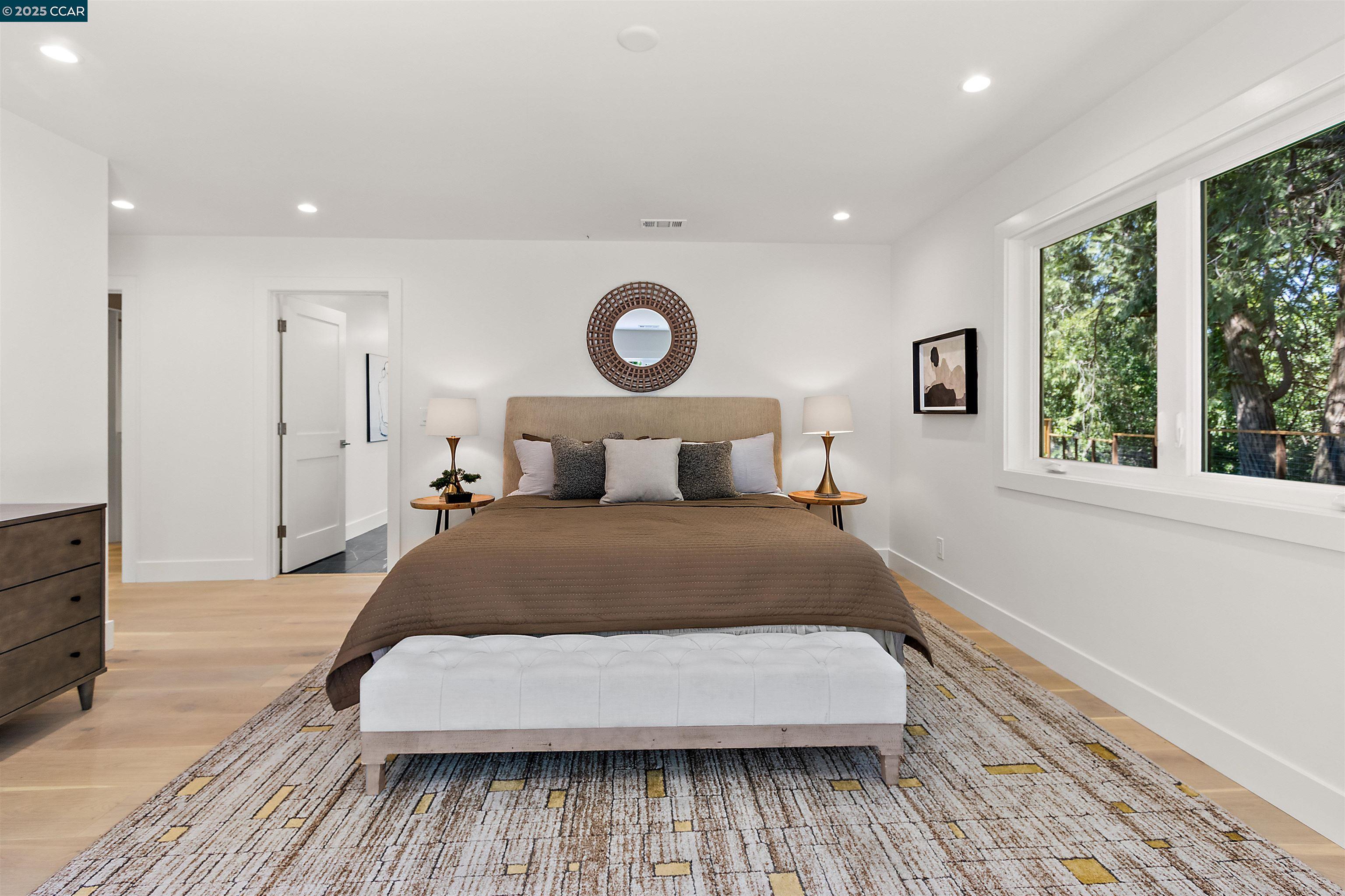 Detail Gallery Image 19 of 47 For 706 St Marys Rd, Lafayette,  CA 94549 - 4 Beds | 4/1 Baths