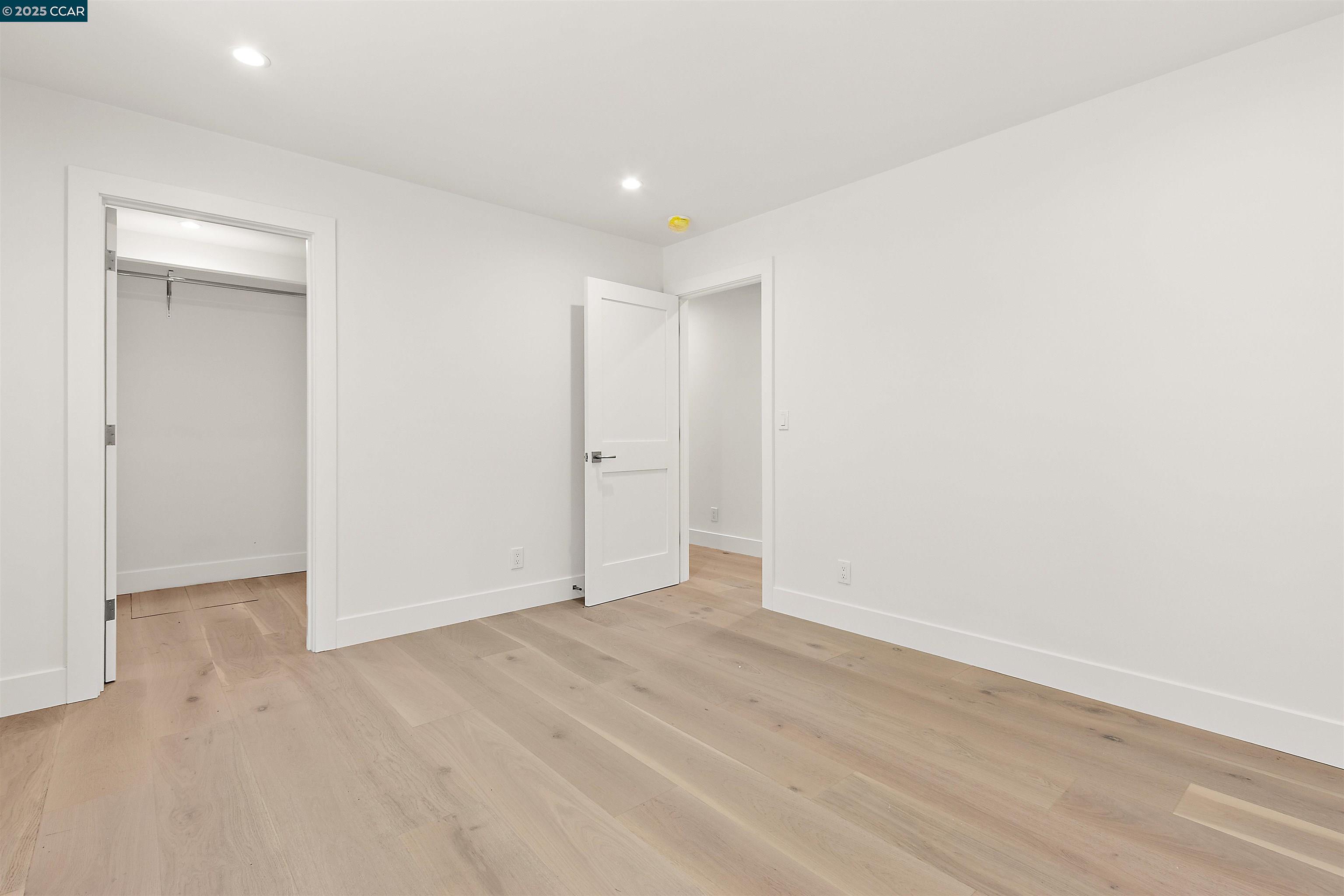 Detail Gallery Image 31 of 47 For 706 St Marys Rd, Lafayette,  CA 94549 - 4 Beds | 4/1 Baths
