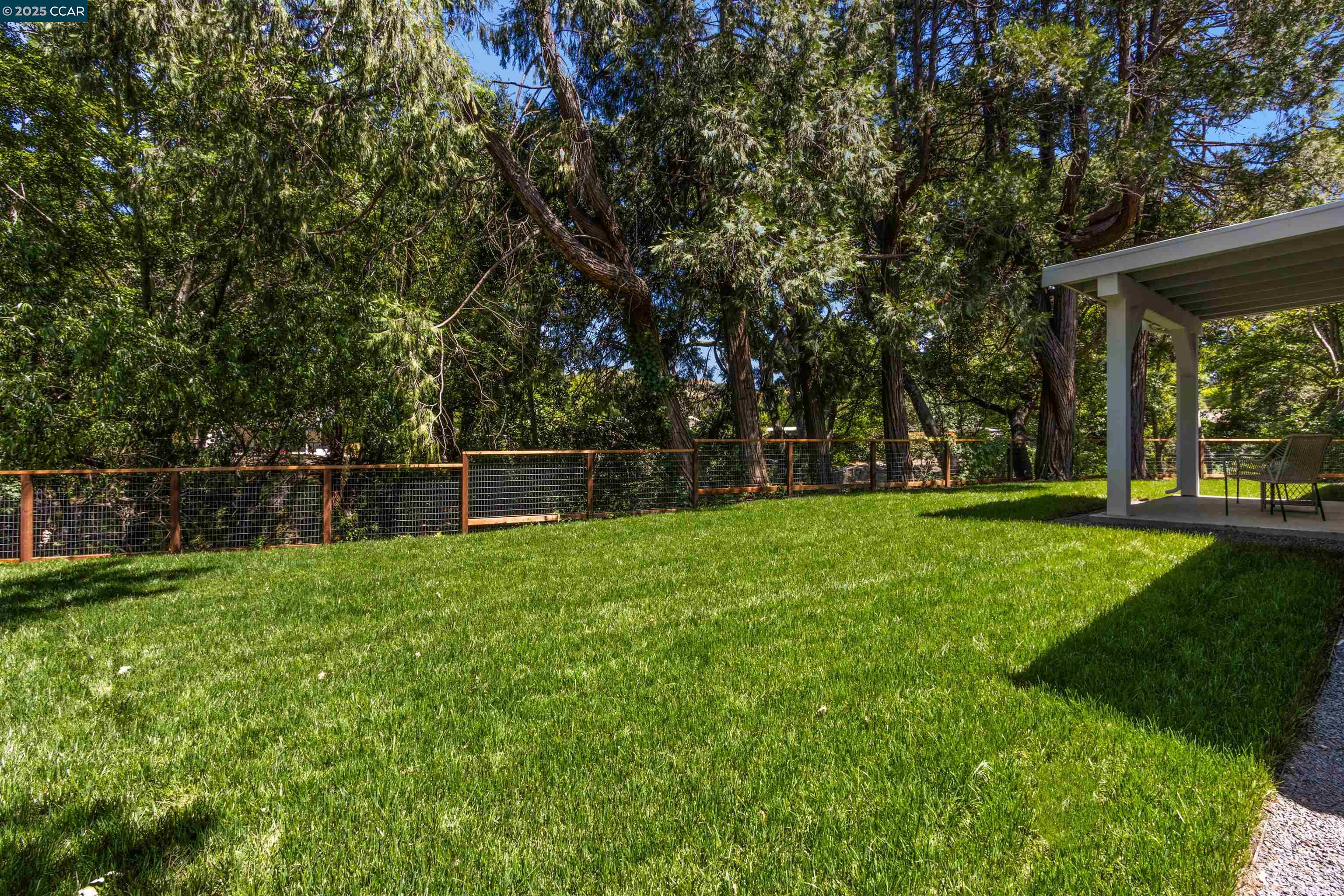 Detail Gallery Image 41 of 47 For 706 St Marys Rd, Lafayette,  CA 94549 - 4 Beds | 4/1 Baths