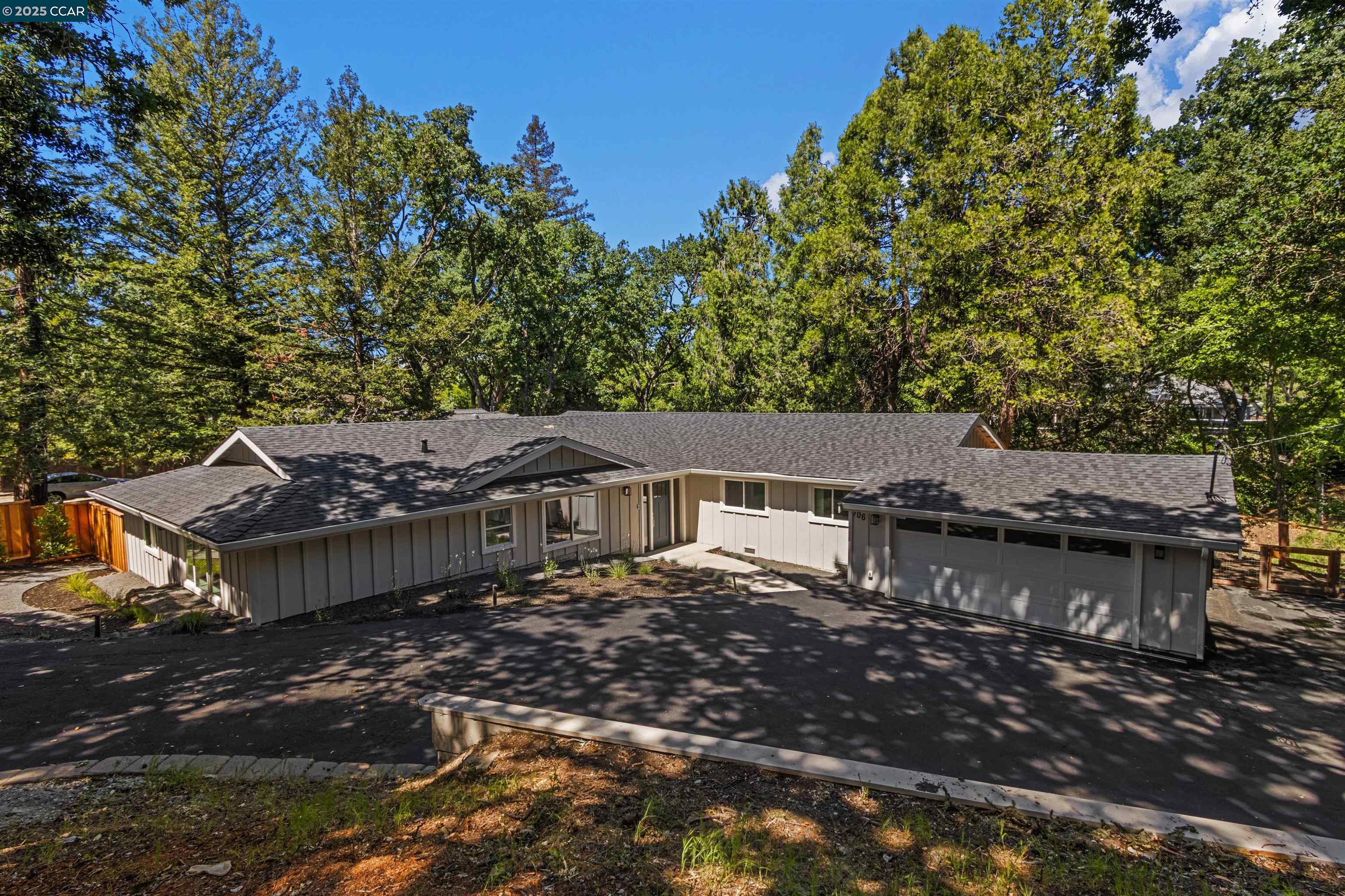 Detail Gallery Image 46 of 47 For 706 St Marys Rd, Lafayette,  CA 94549 - 4 Beds | 4/1 Baths
