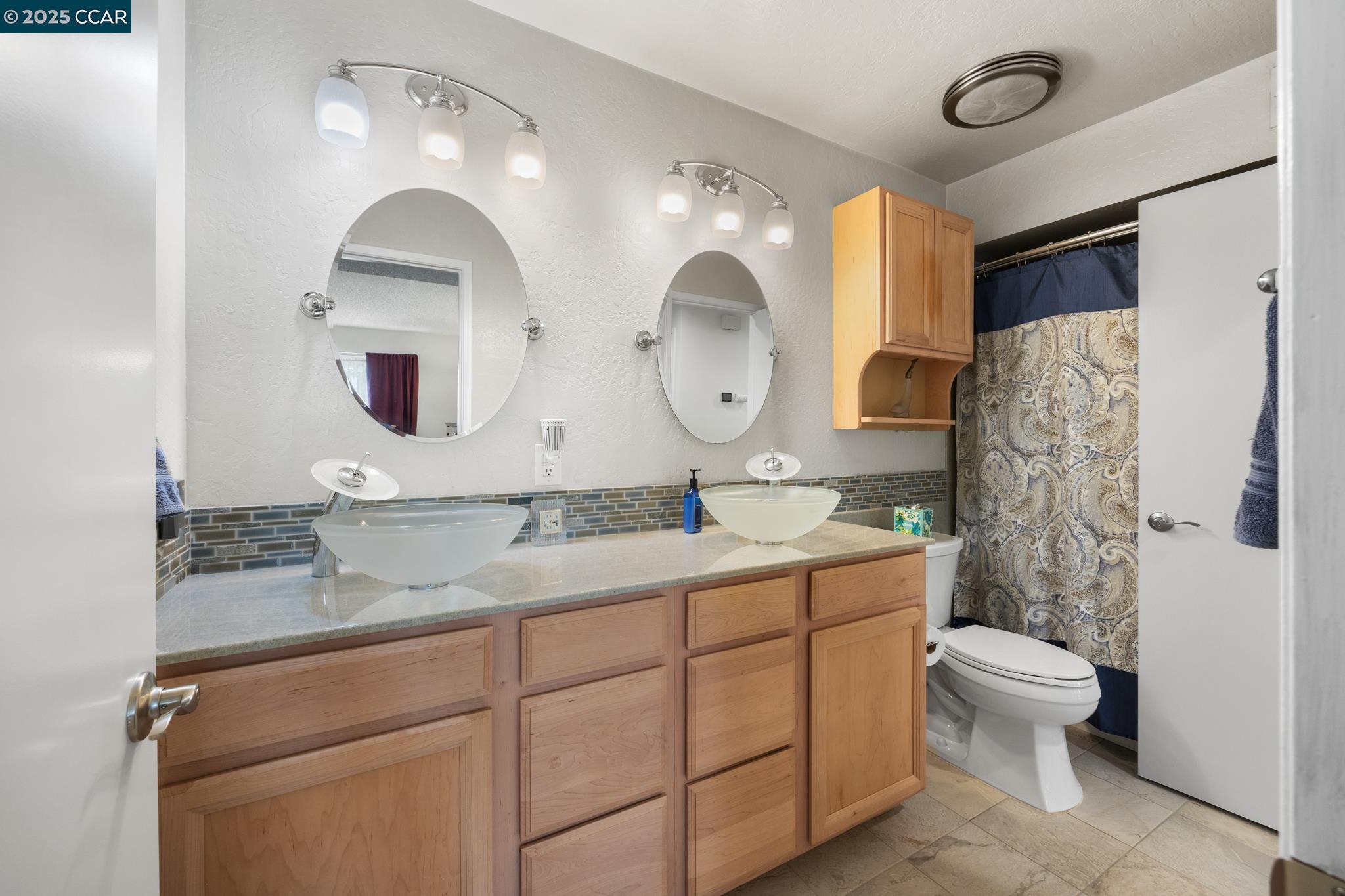 Detail Gallery Image 15 of 44 For 2267 Channing Ct, Fairfield,  CA 94533 - 4 Beds | 2 Baths