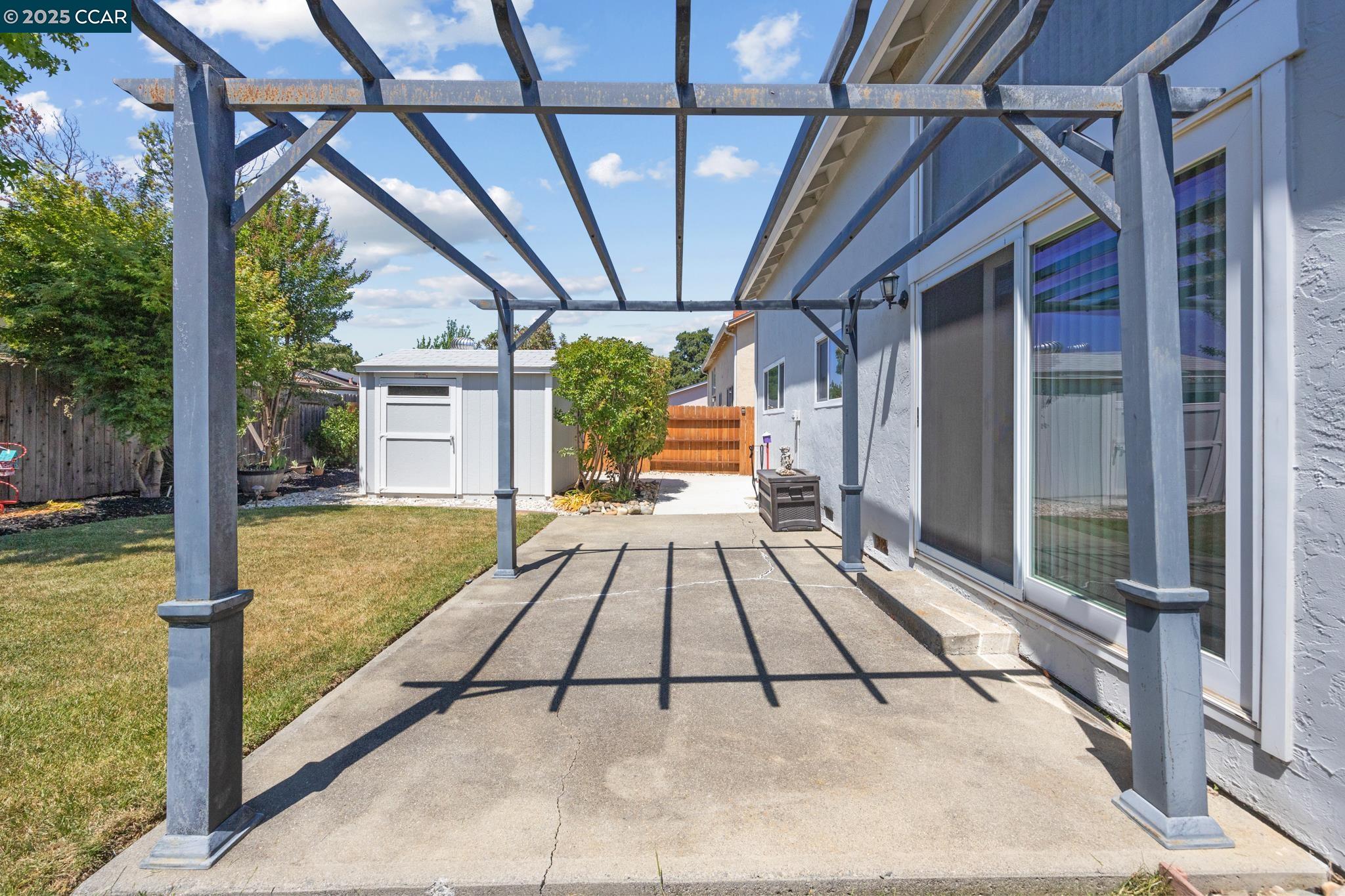 Detail Gallery Image 30 of 44 For 2267 Channing Ct, Fairfield,  CA 94533 - 4 Beds | 2 Baths