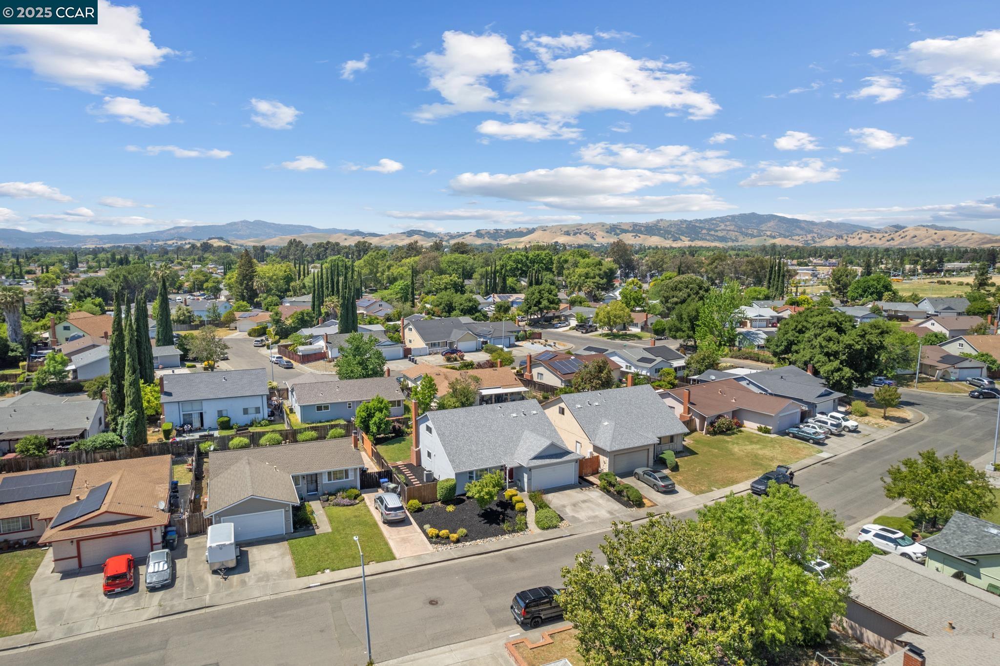 Detail Gallery Image 38 of 44 For 2267 Channing Ct, Fairfield,  CA 94533 - 4 Beds | 2 Baths