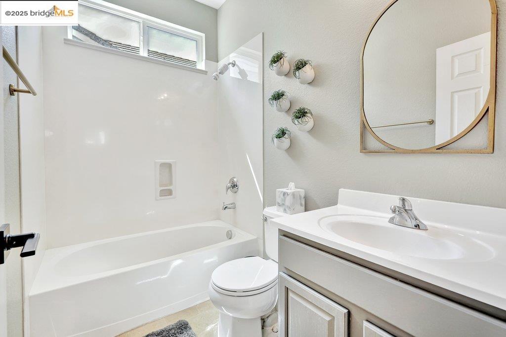 Detail Gallery Image 34 of 57 For 713 Flemish Ct, Brentwood,  CA 94513 - 4 Beds | 3 Baths