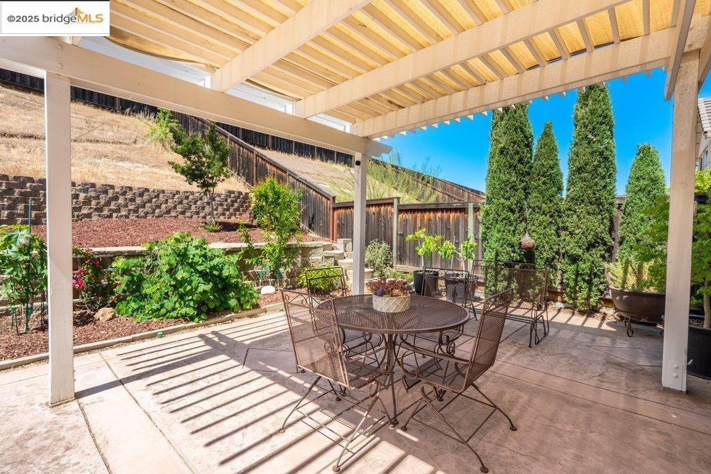 Detail Gallery Image 38 of 57 For 713 Flemish Ct, Brentwood,  CA 94513 - 4 Beds | 3 Baths