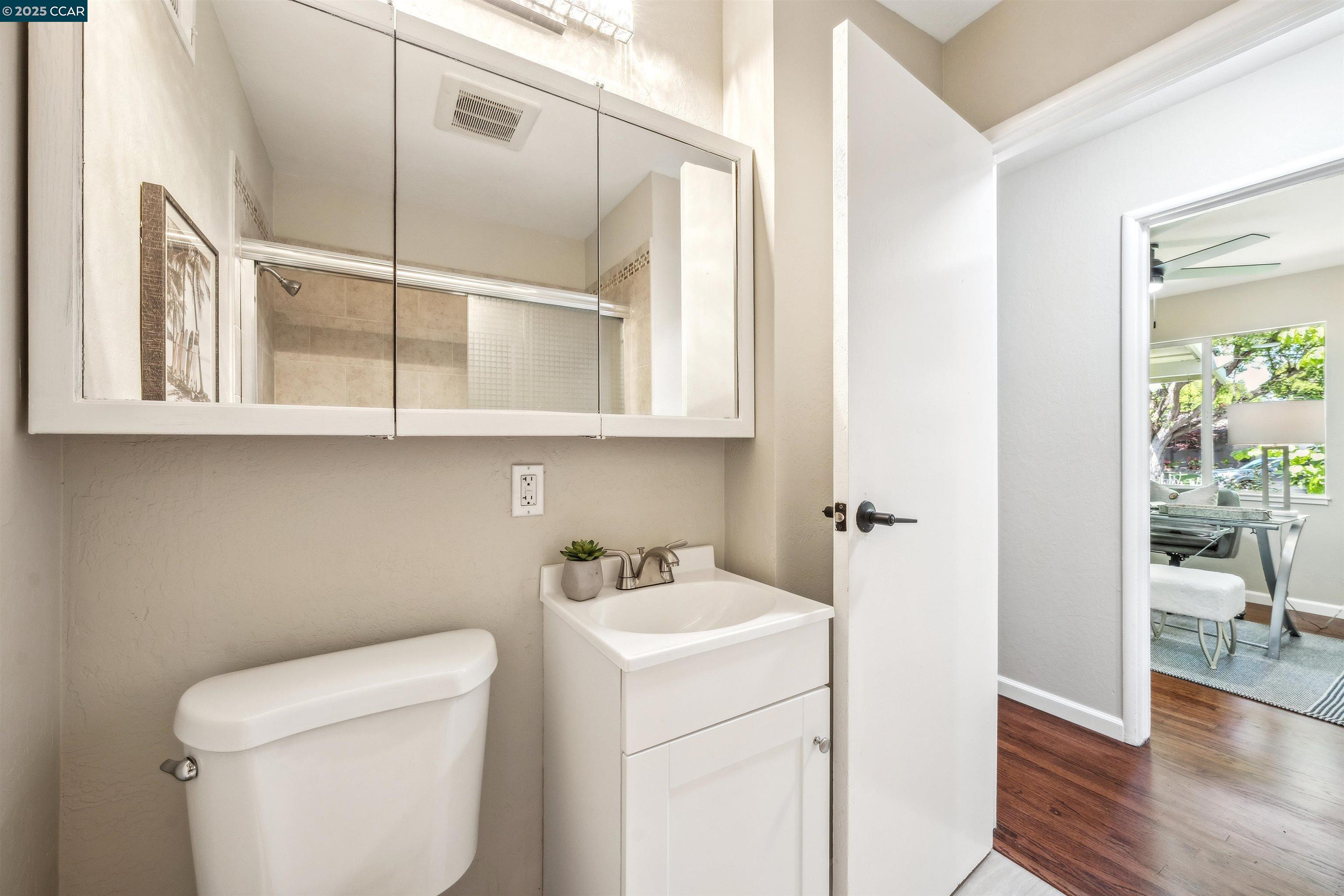 Detail Gallery Image 49 of 60 For 701 Duke Cir, Pleasant Hill,  CA 94523 - 3 Beds | 2 Baths