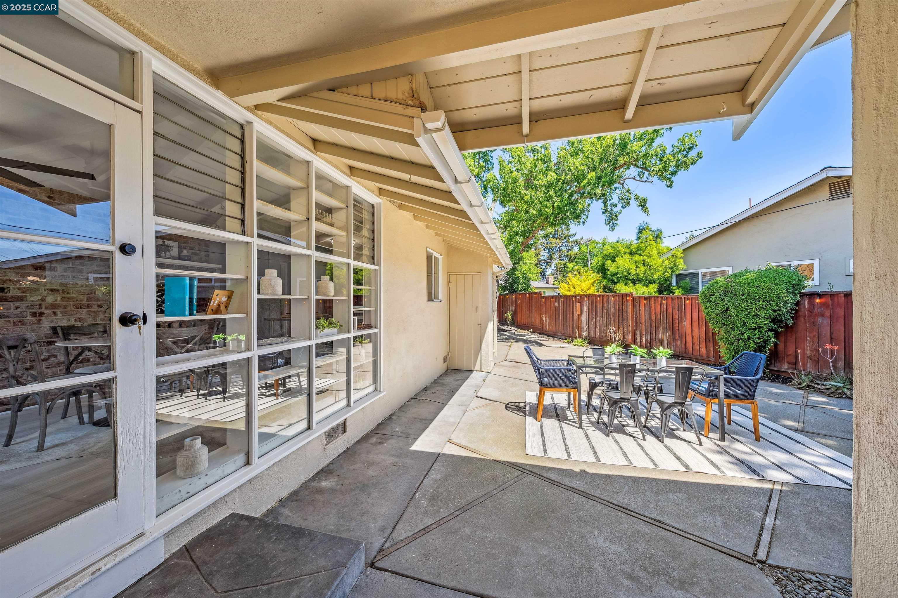 Detail Gallery Image 52 of 60 For 701 Duke Cir, Pleasant Hill,  CA 94523 - 3 Beds | 2 Baths