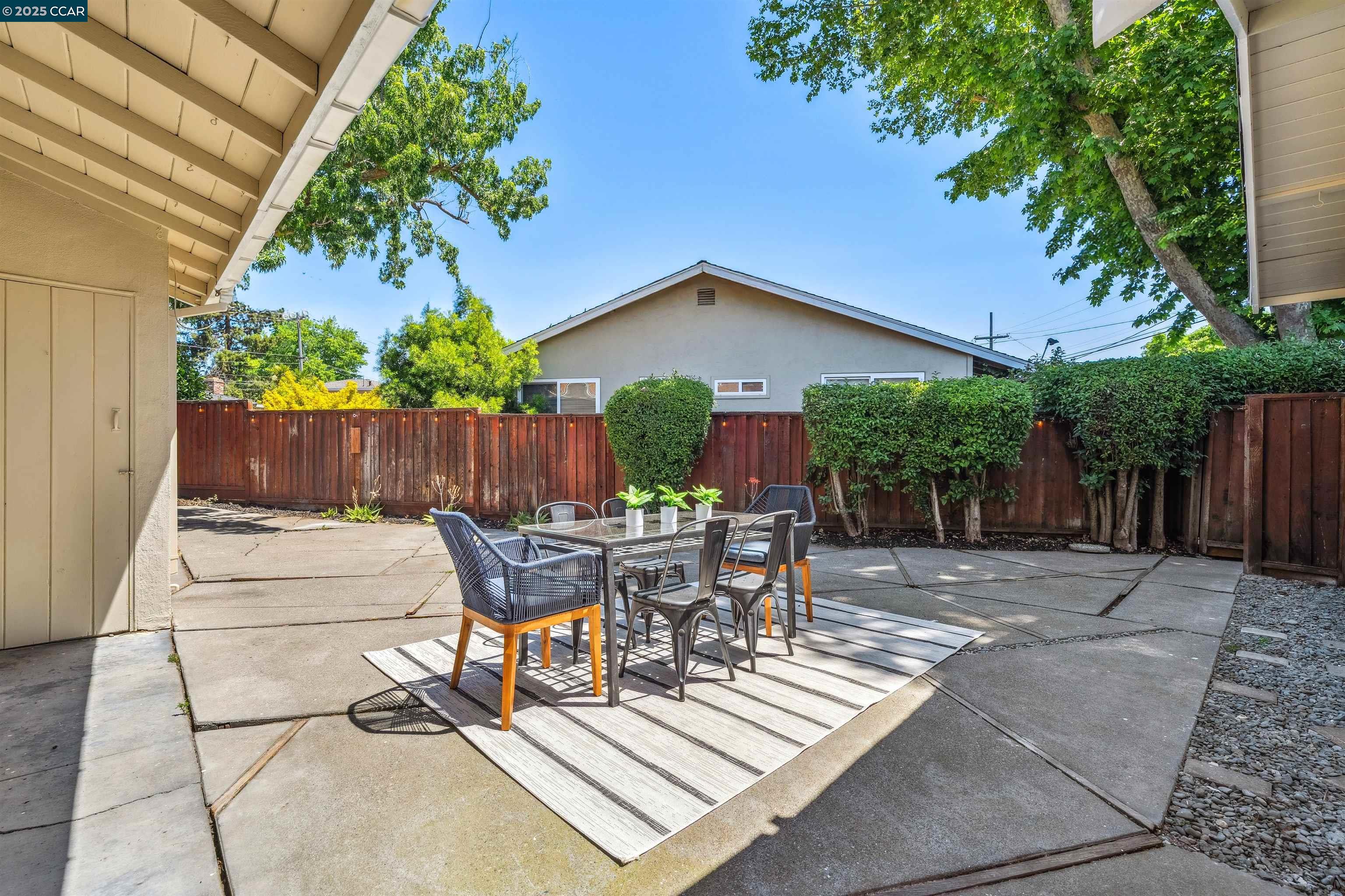Detail Gallery Image 53 of 60 For 701 Duke Cir, Pleasant Hill,  CA 94523 - 3 Beds | 2 Baths